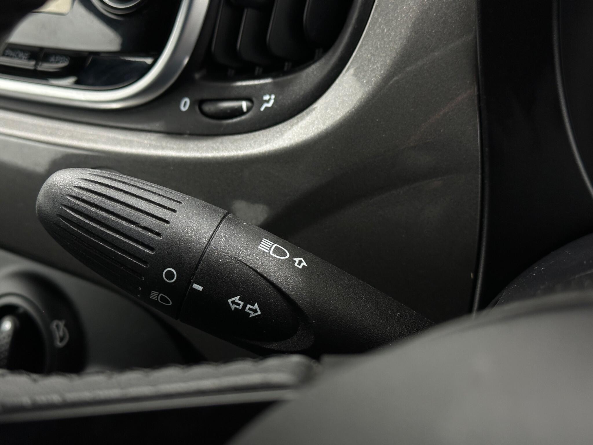 Abarth 595 view 13