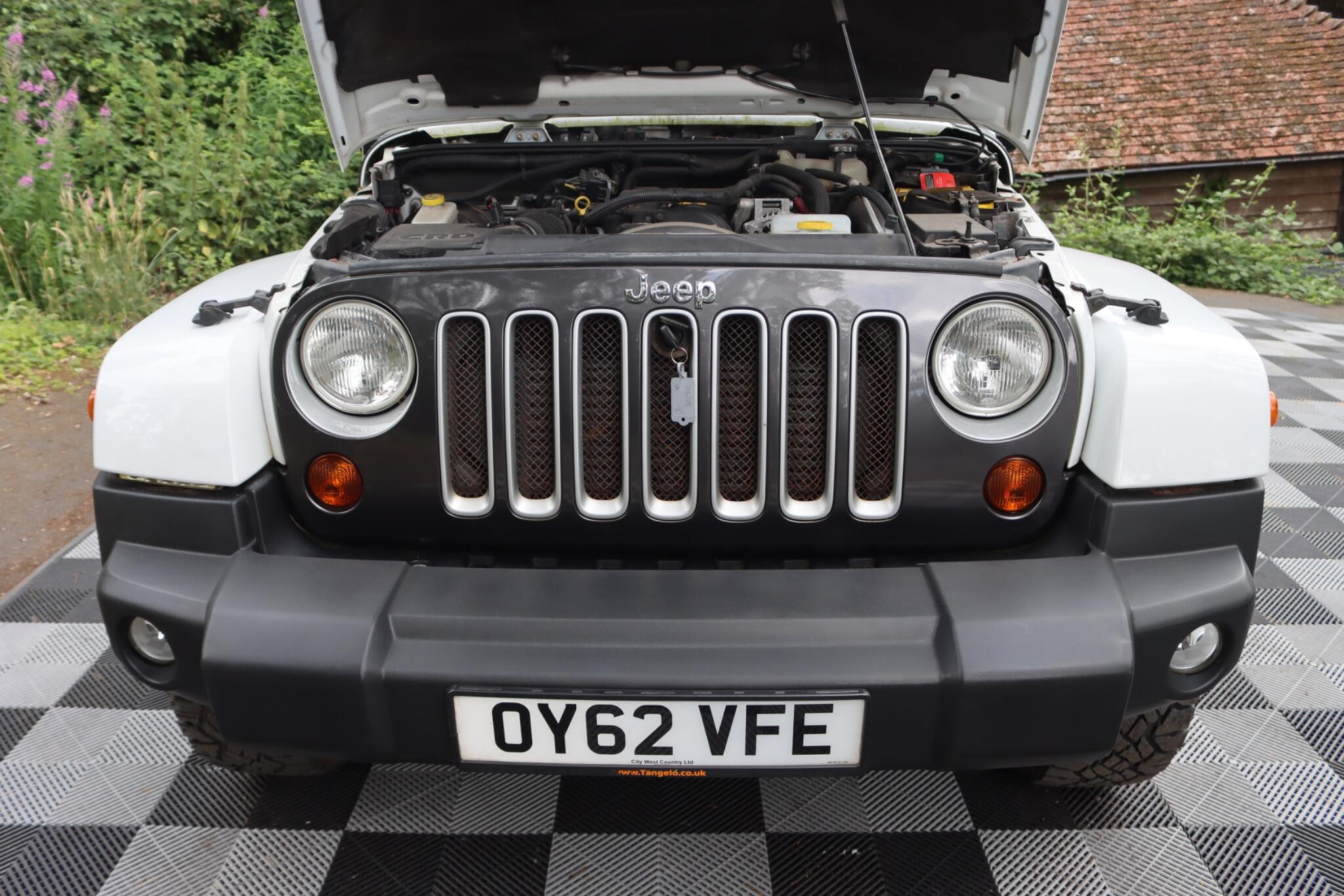 Jeep Wrangler view 25