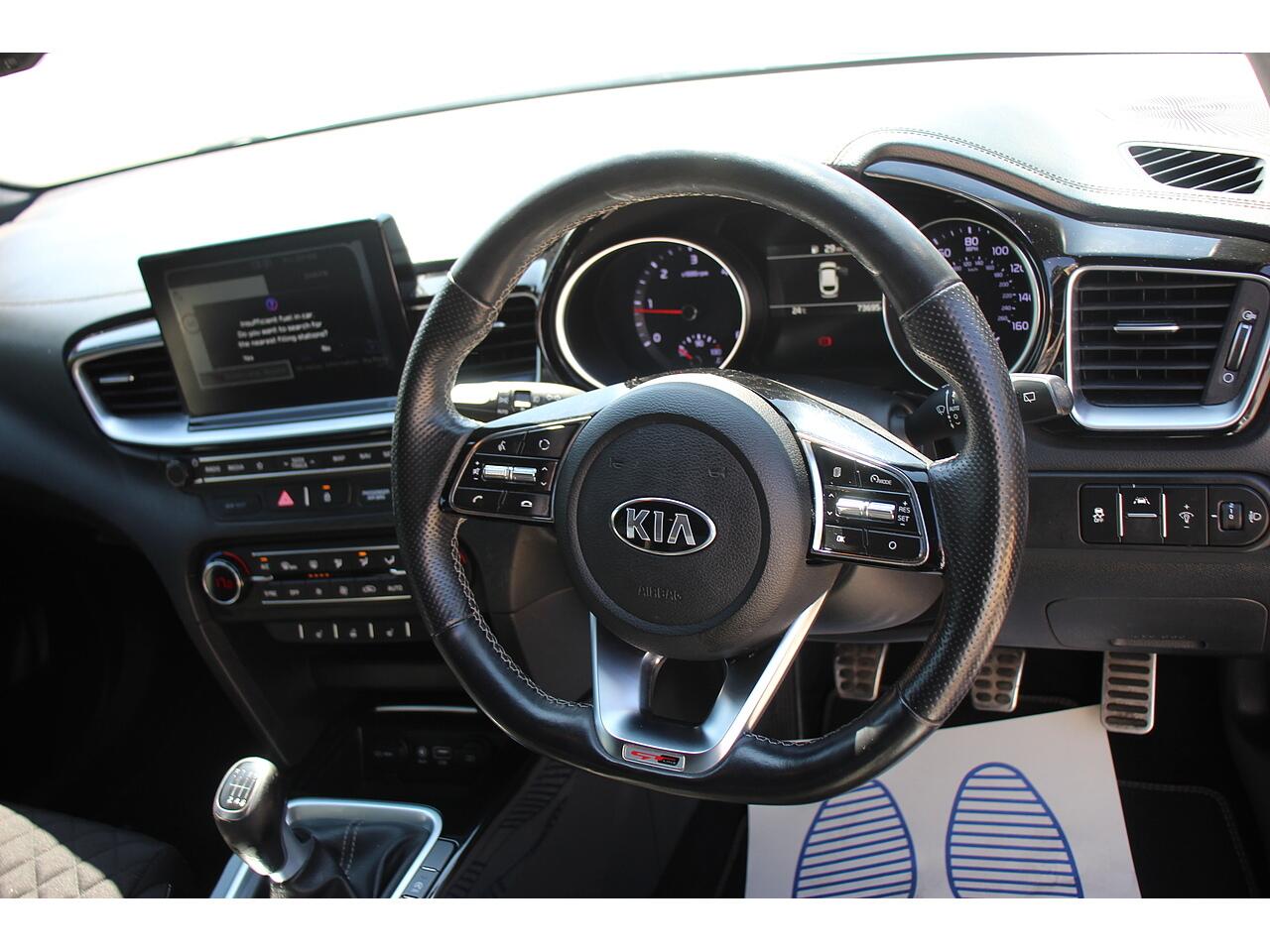 Kia Proceed view 13