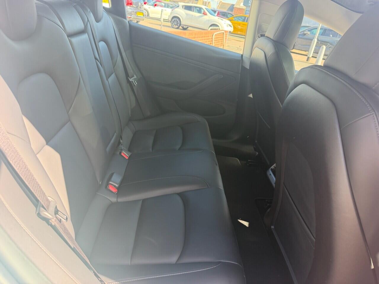 Tesla Model 3 view 20