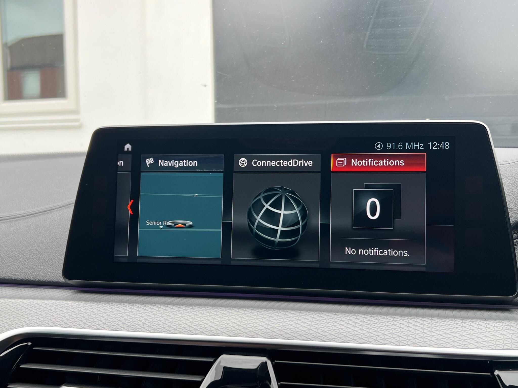 BMW 5 Series view 46