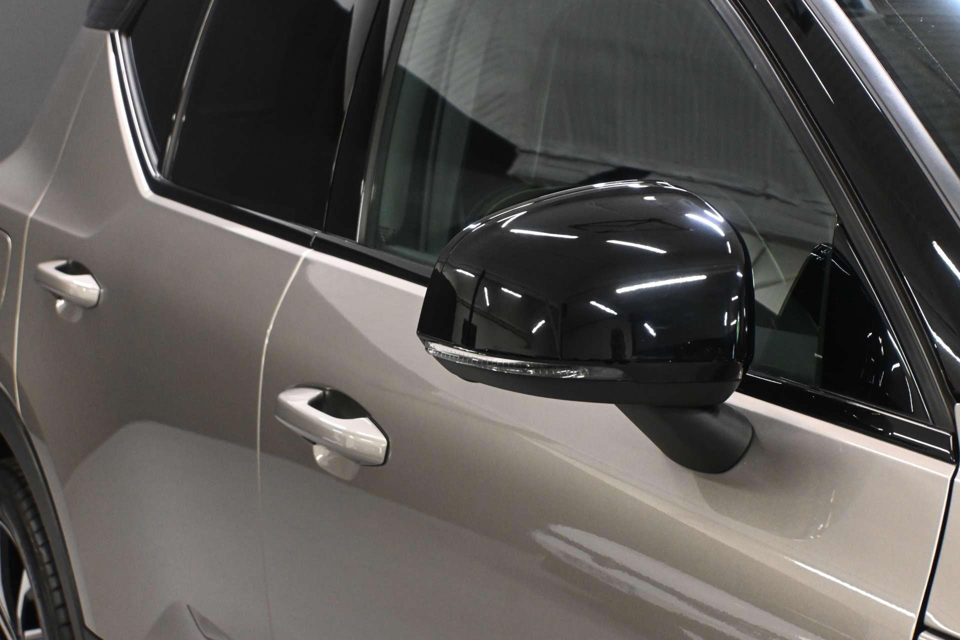 Volvo XC40 view 52