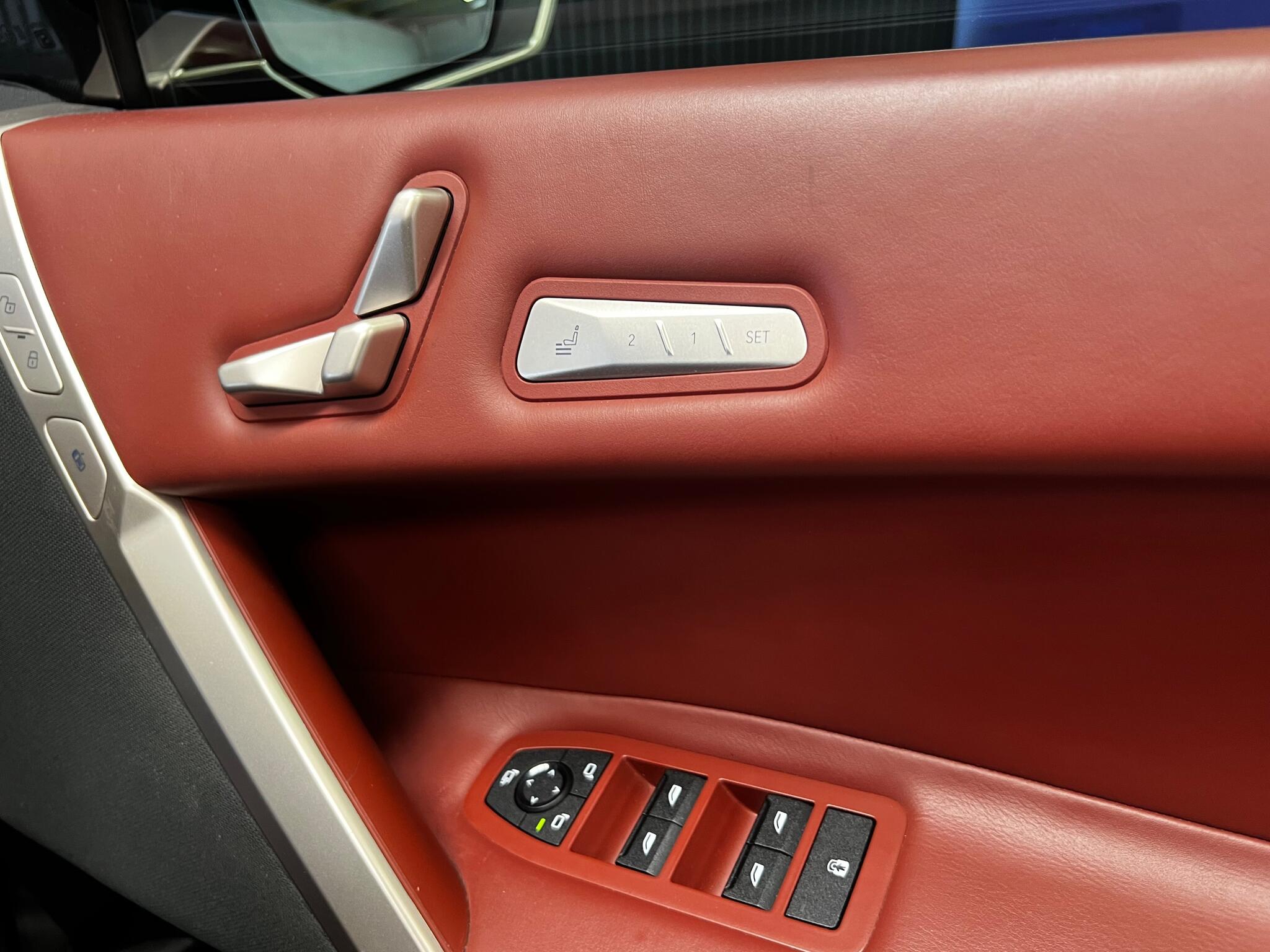 BMW iX view 31