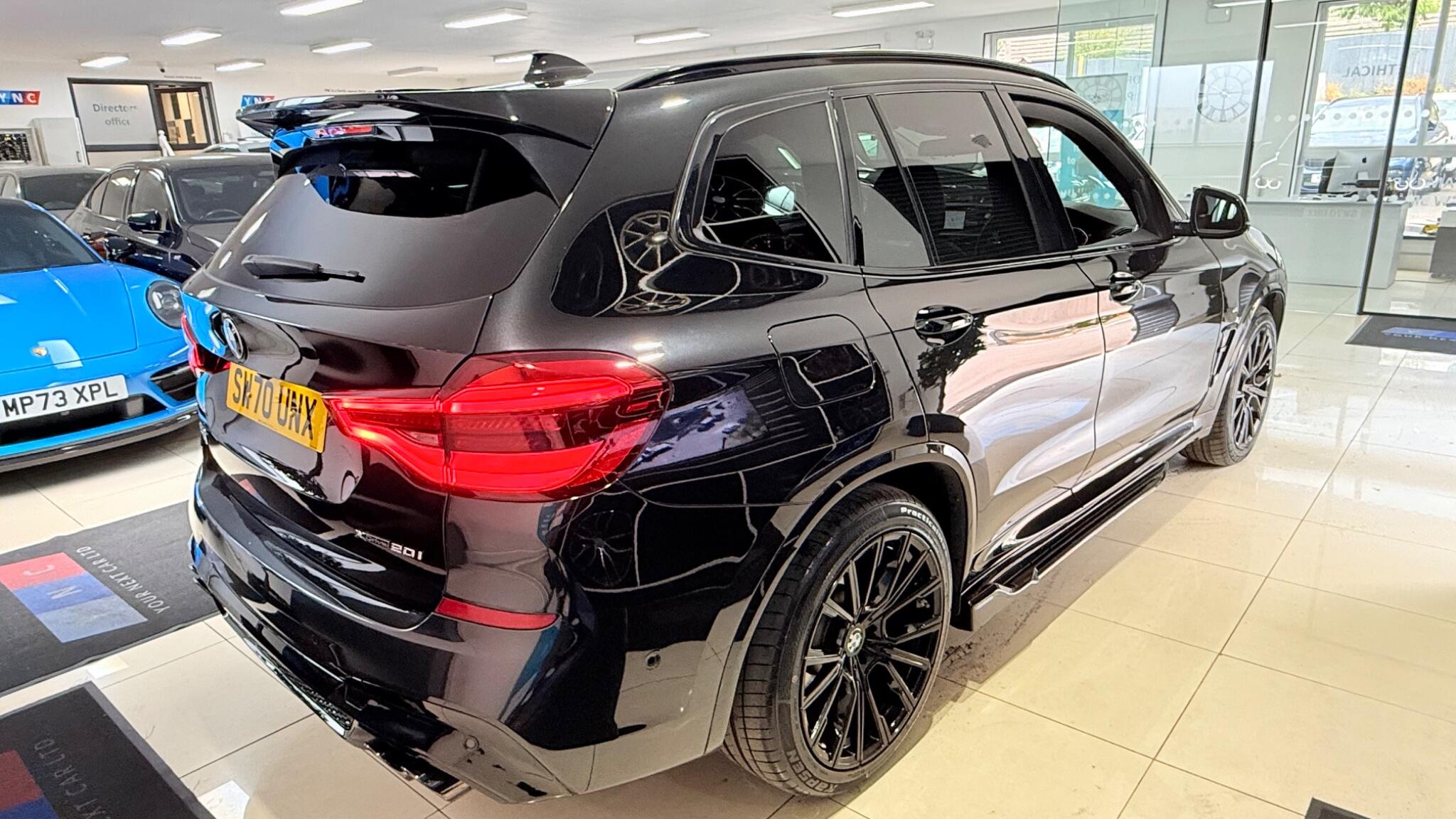 BMW X3 view 44