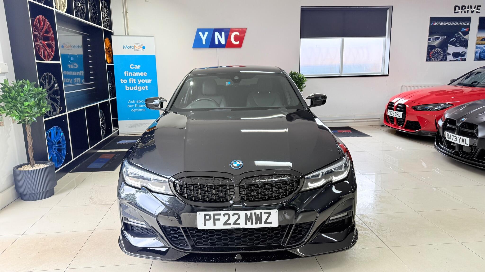 BMW 3 Series view 45