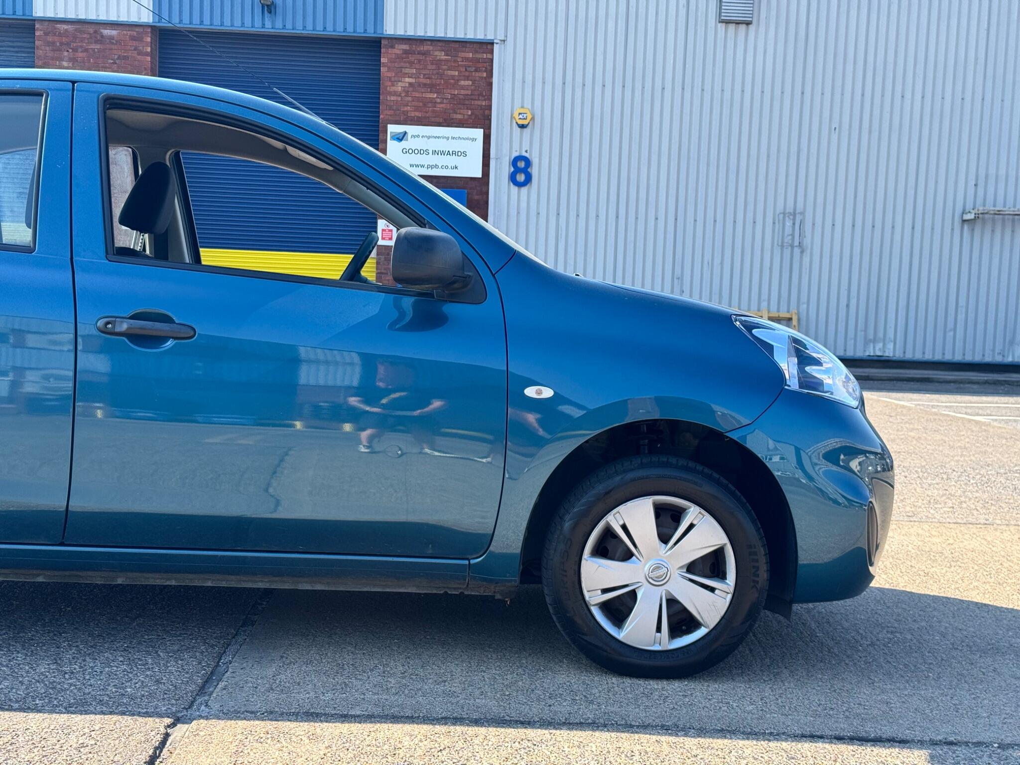 Nissan Micra view 17
