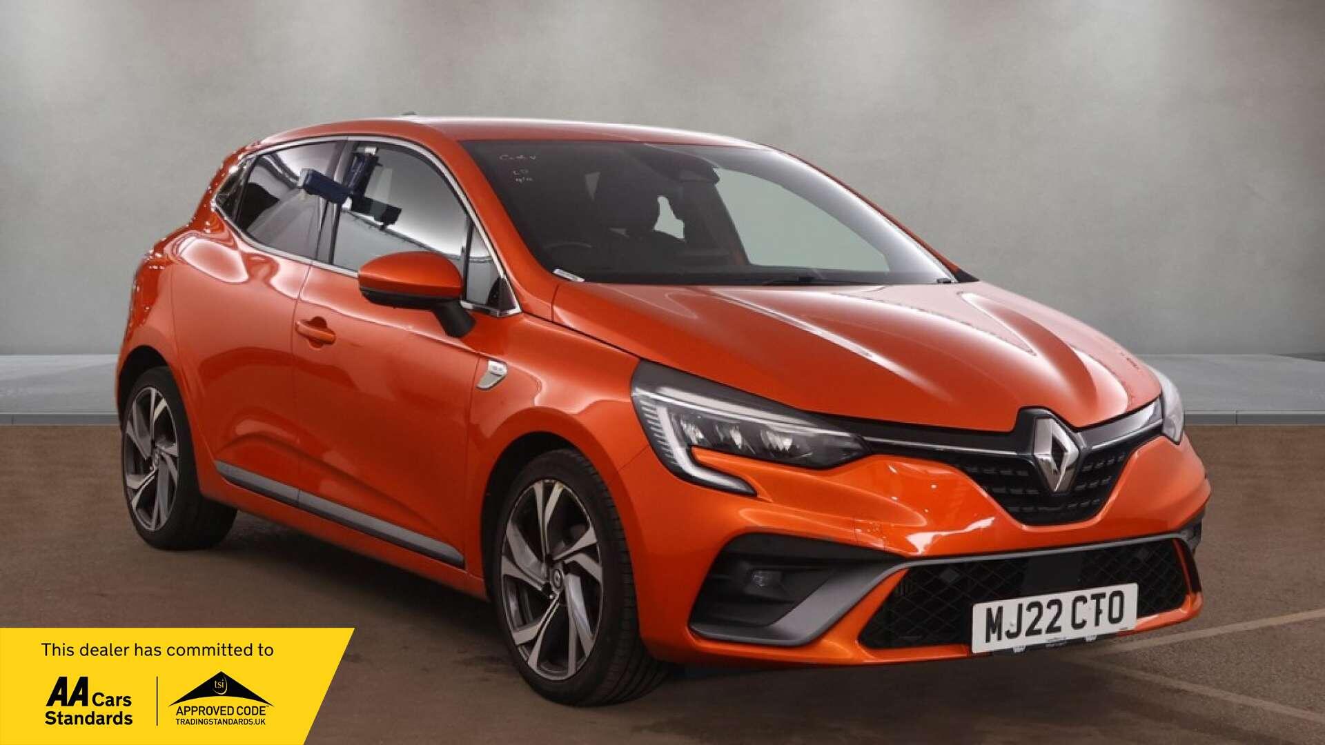 2022 Renault Clio in Orange for sale