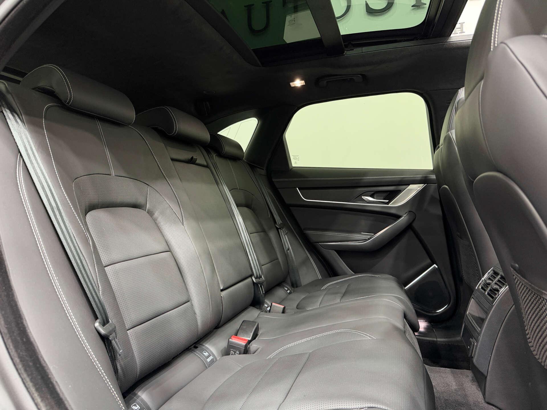 Jaguar F-Pace view 13