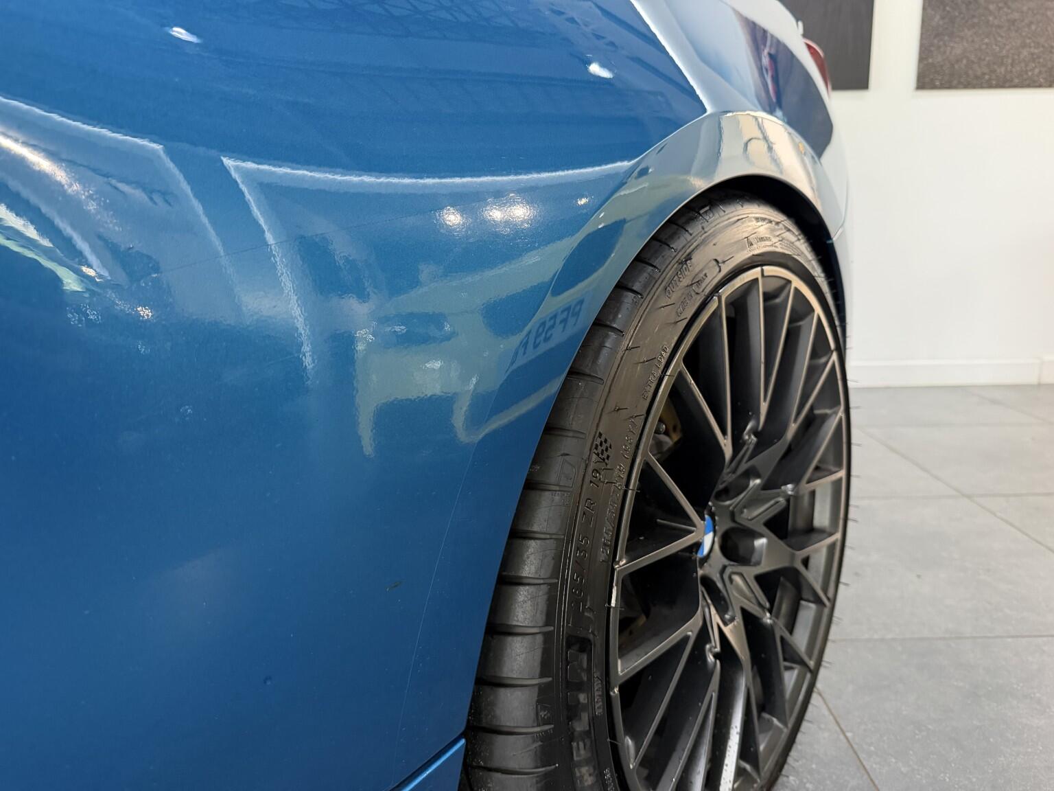 BMW M2 view 16