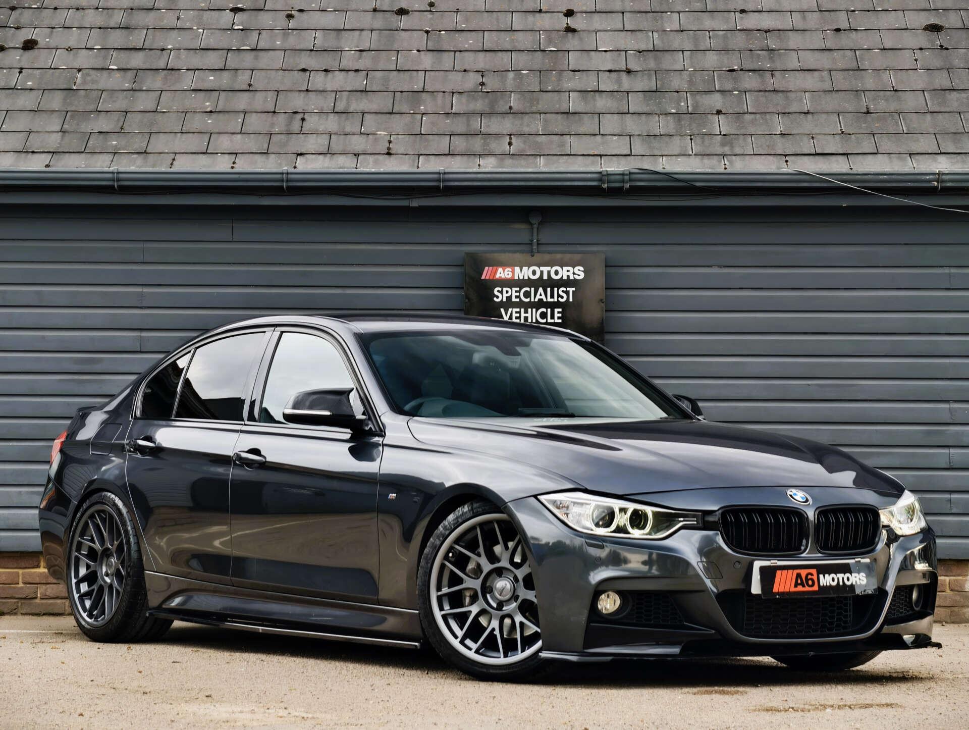 BMW 3 Series view 6