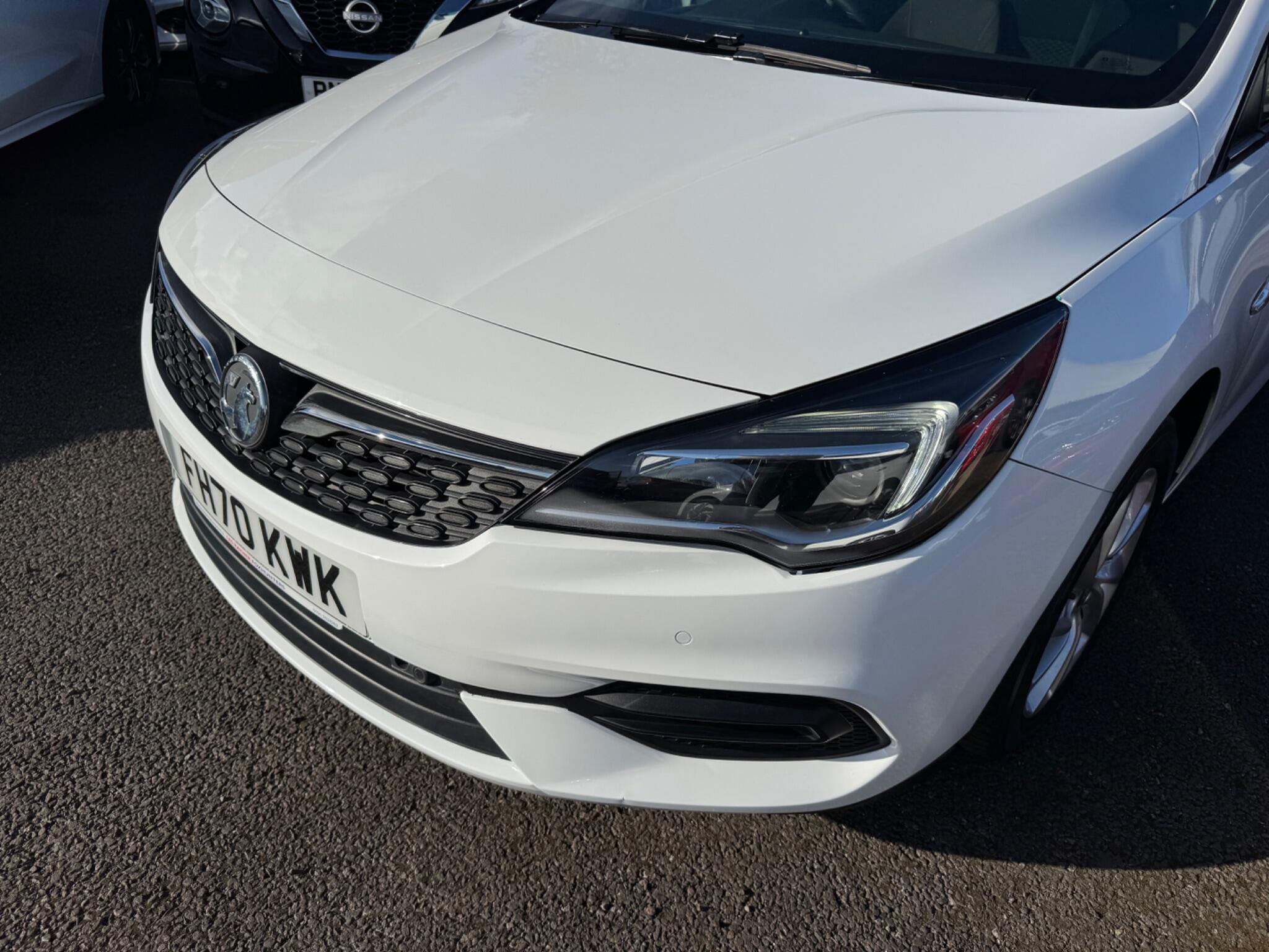 Vauxhall Astra view 6