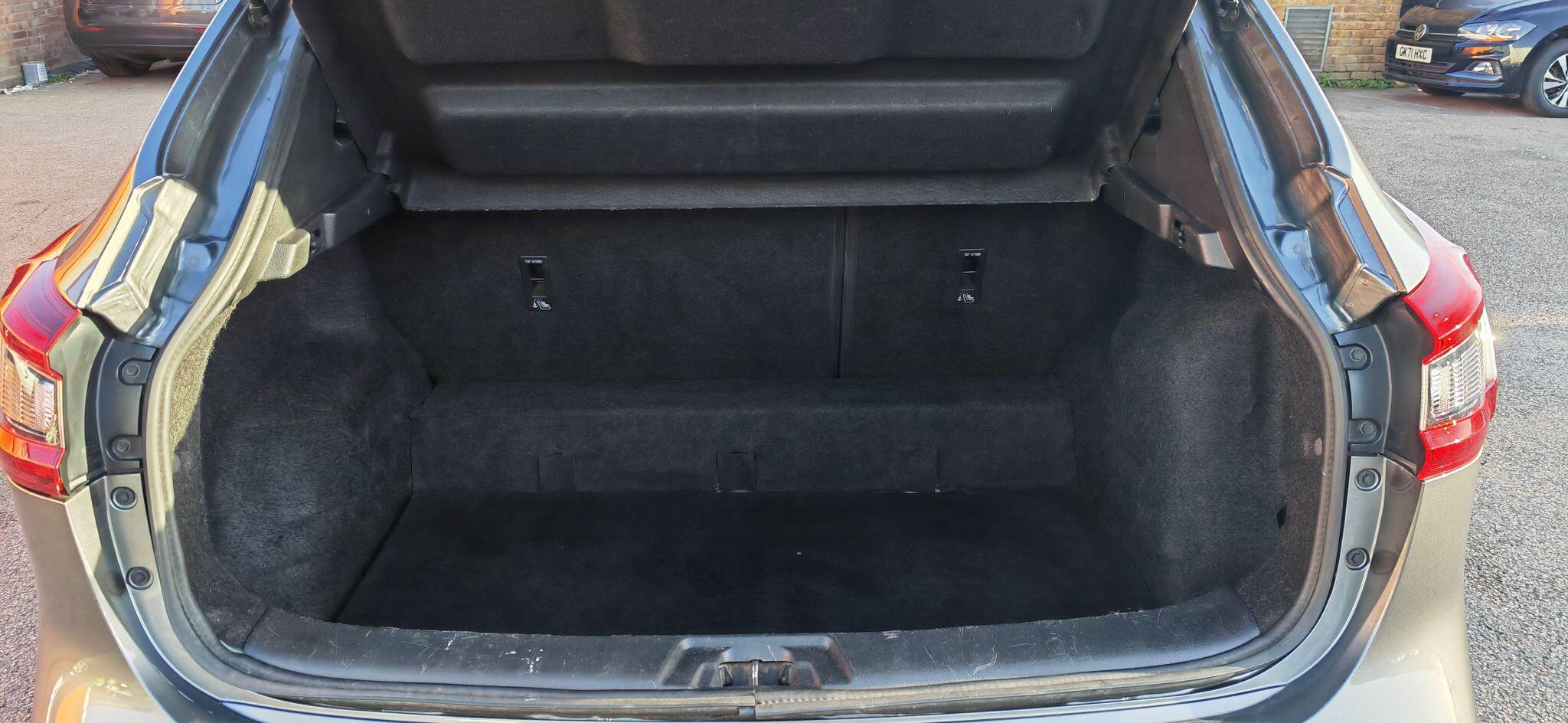 Nissan Qashqai view 16