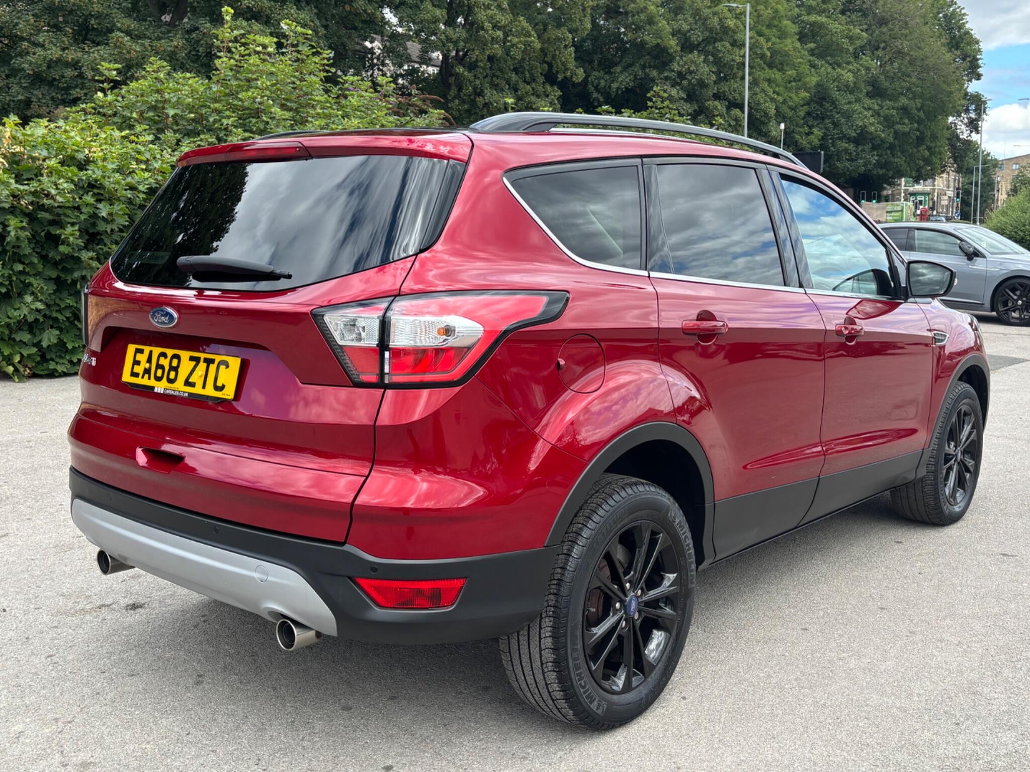 Ford Kuga view 5