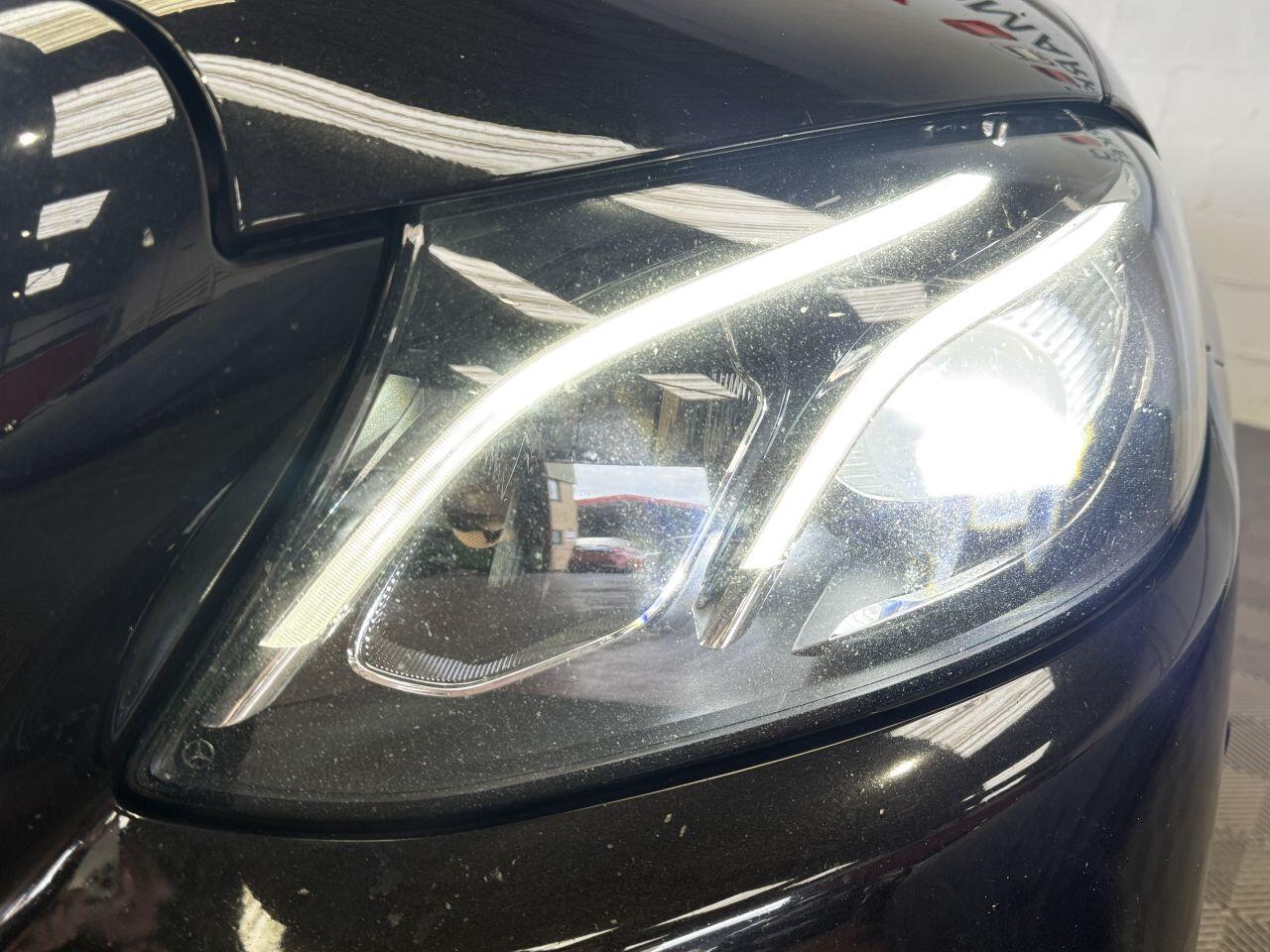 Mercedes-Benz E Class view 26