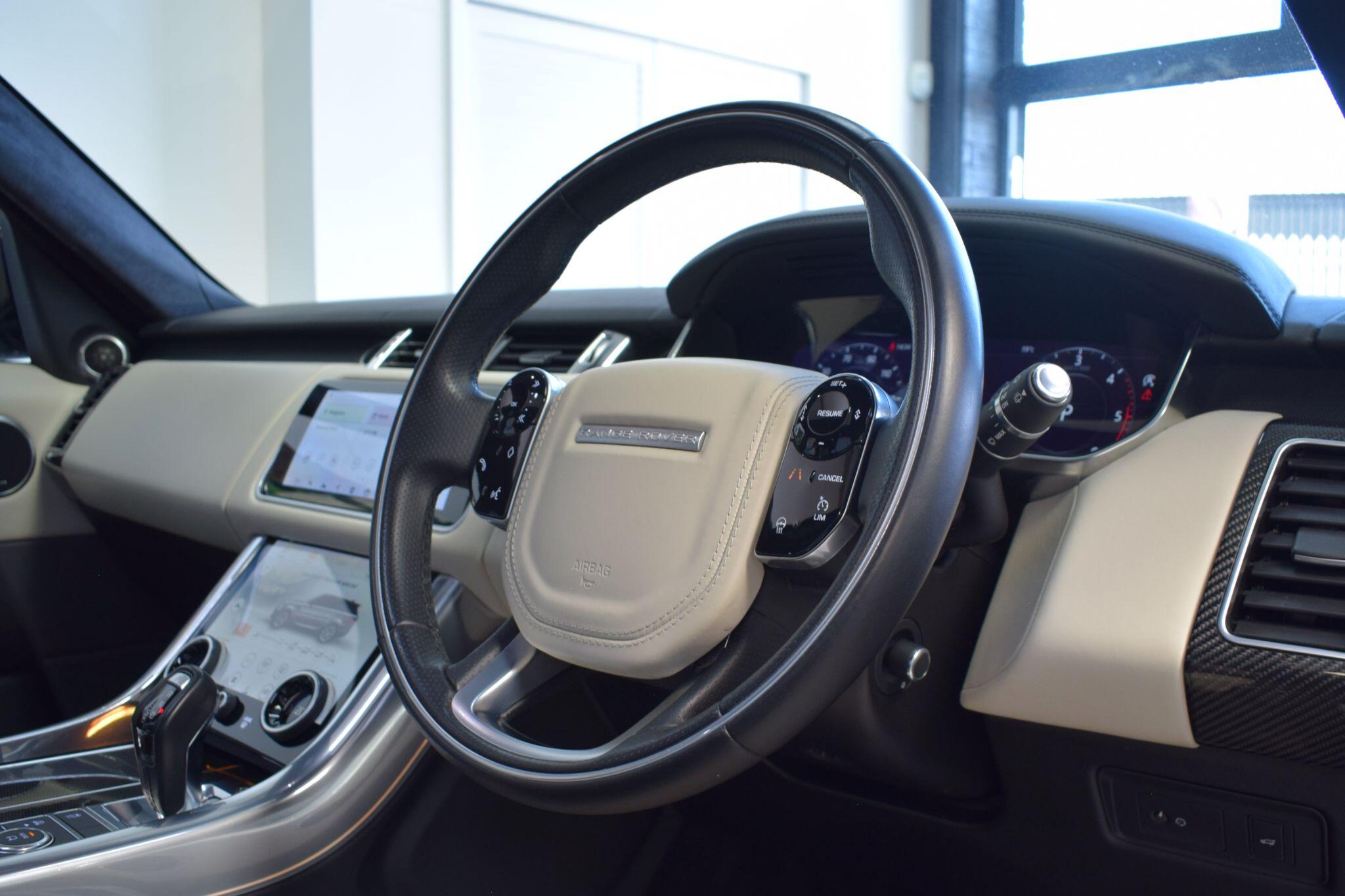 Land Rover Range Rover Sport view 9