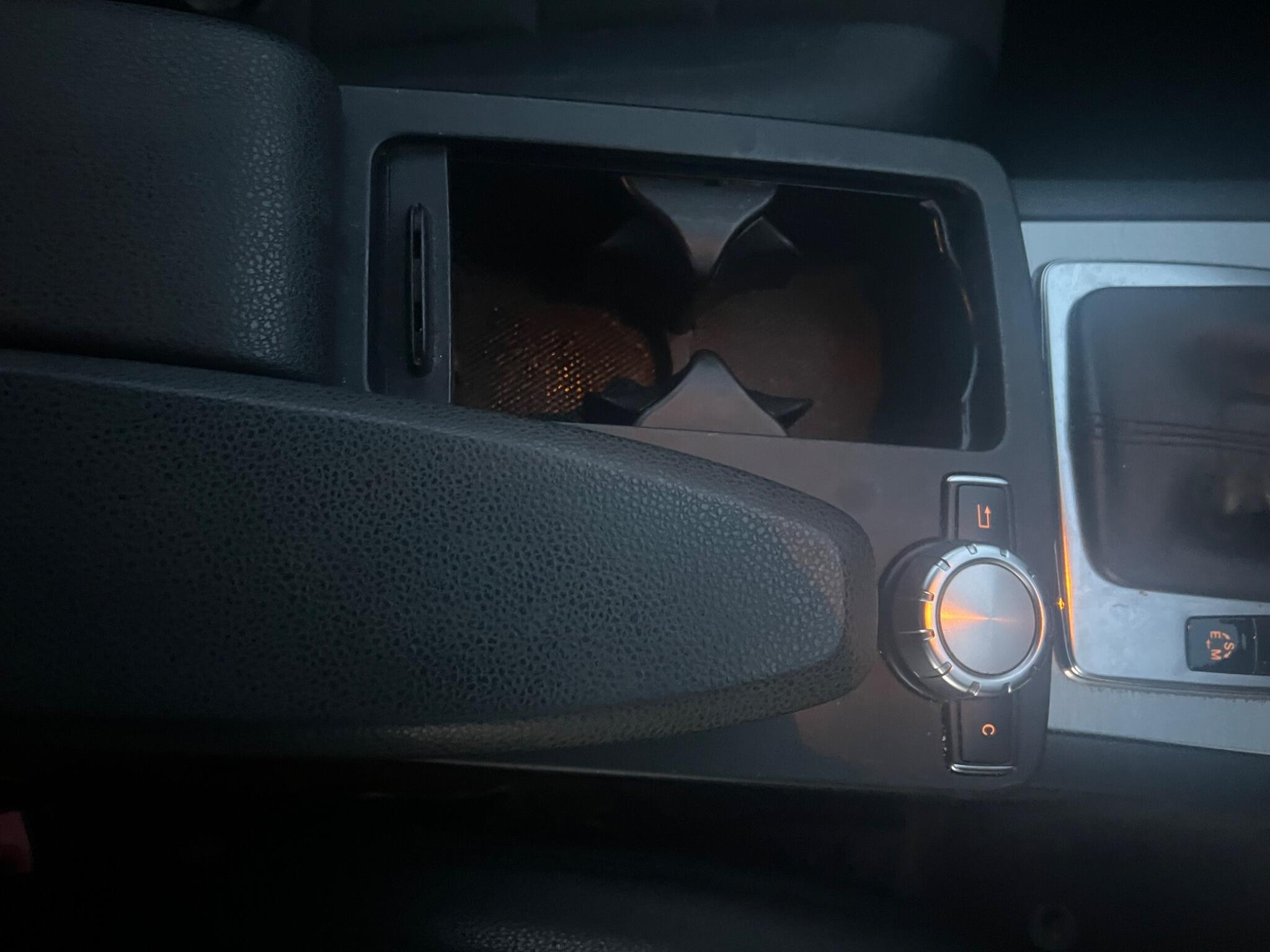 Mercedes-Benz C-Class view 33