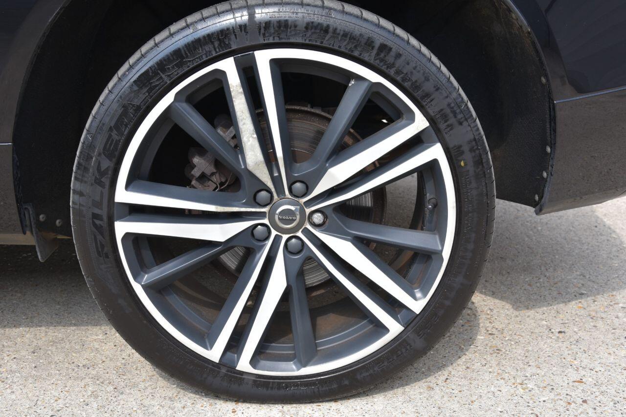 Volvo XC60 view 60