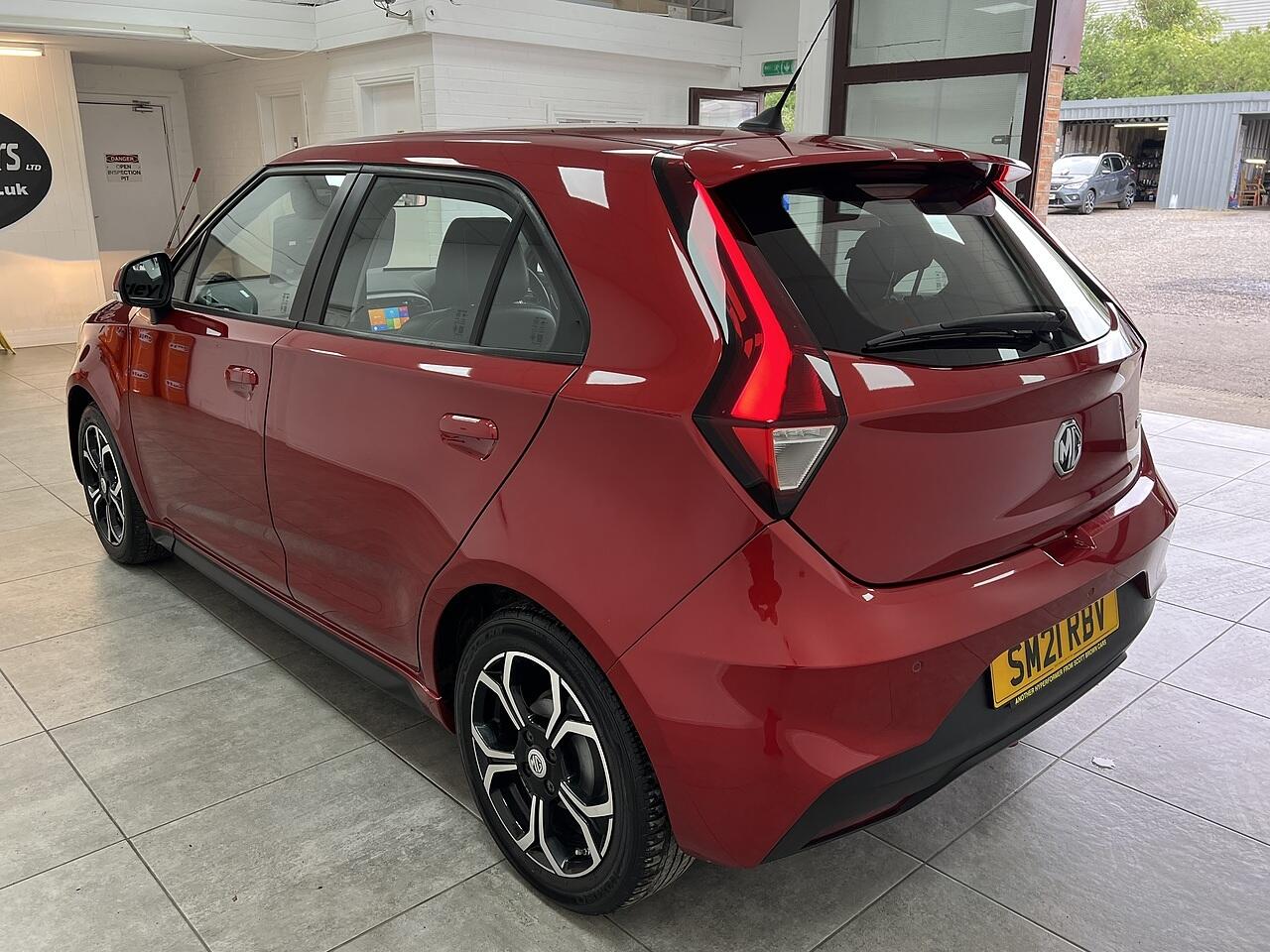 MG MG3 view 5