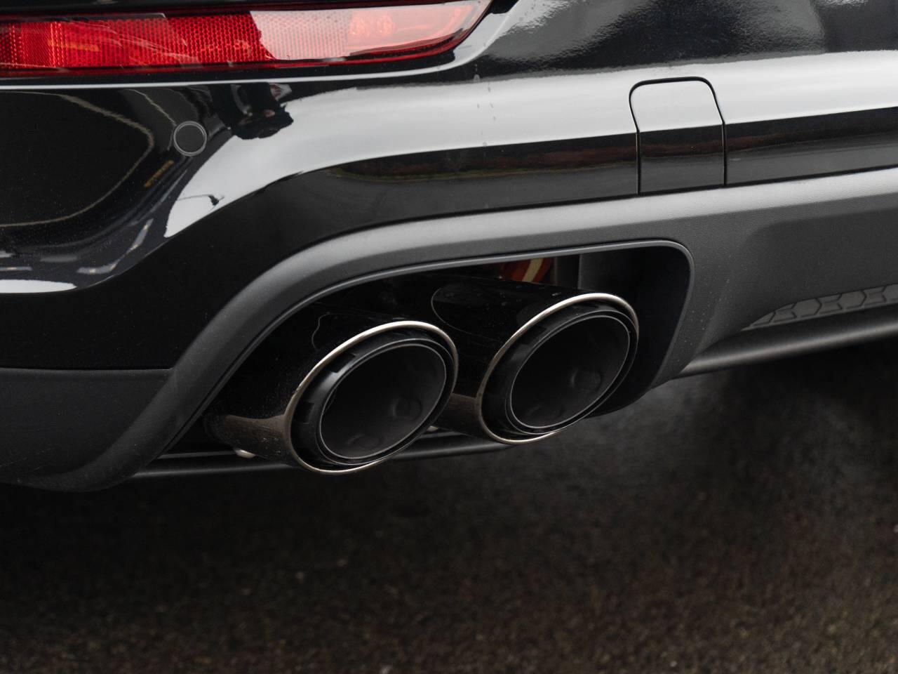 Porsche Cayenne view 14