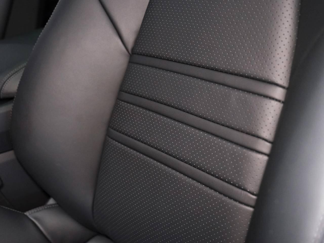 Porsche Cayenne view 18