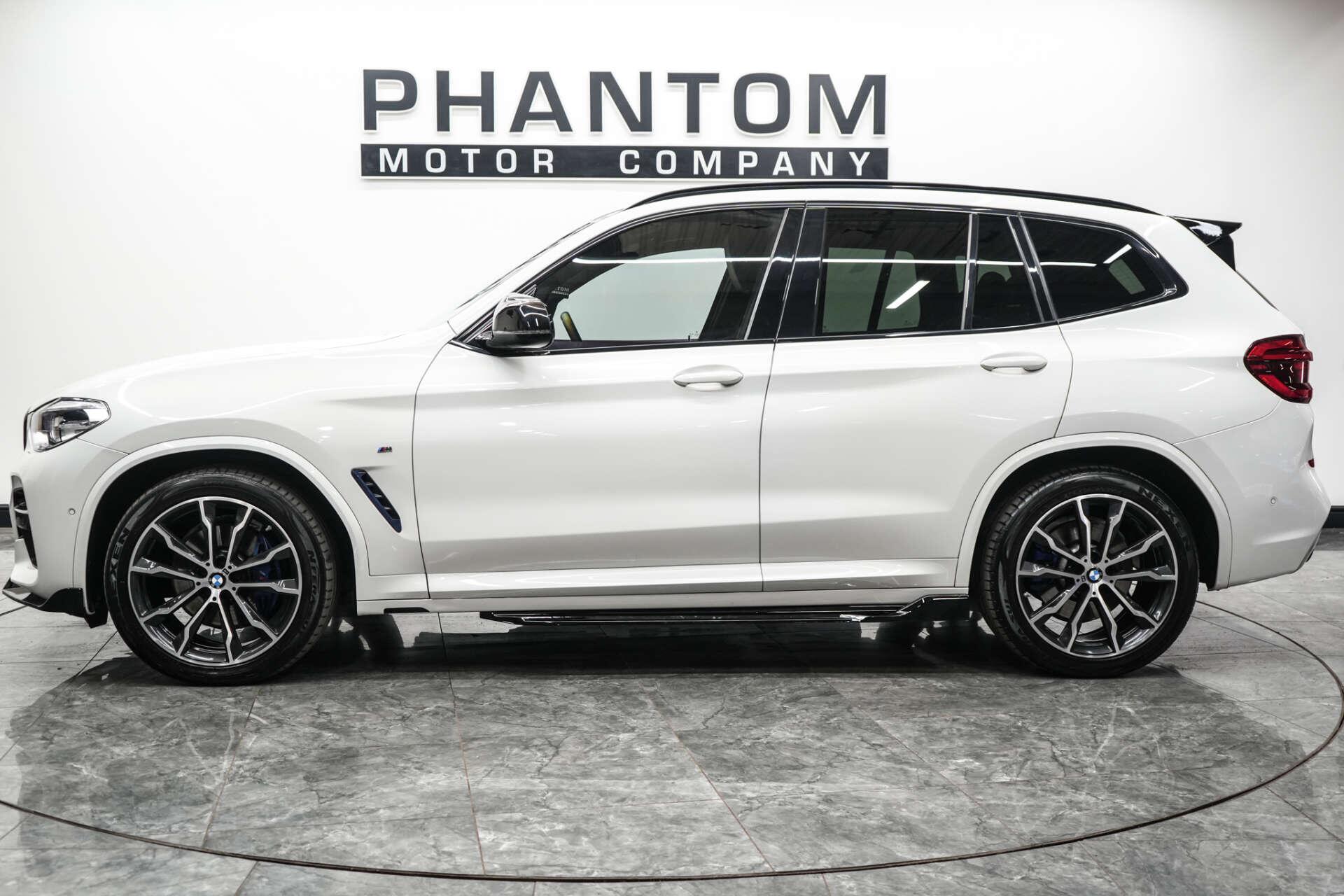 BMW X3 view 3