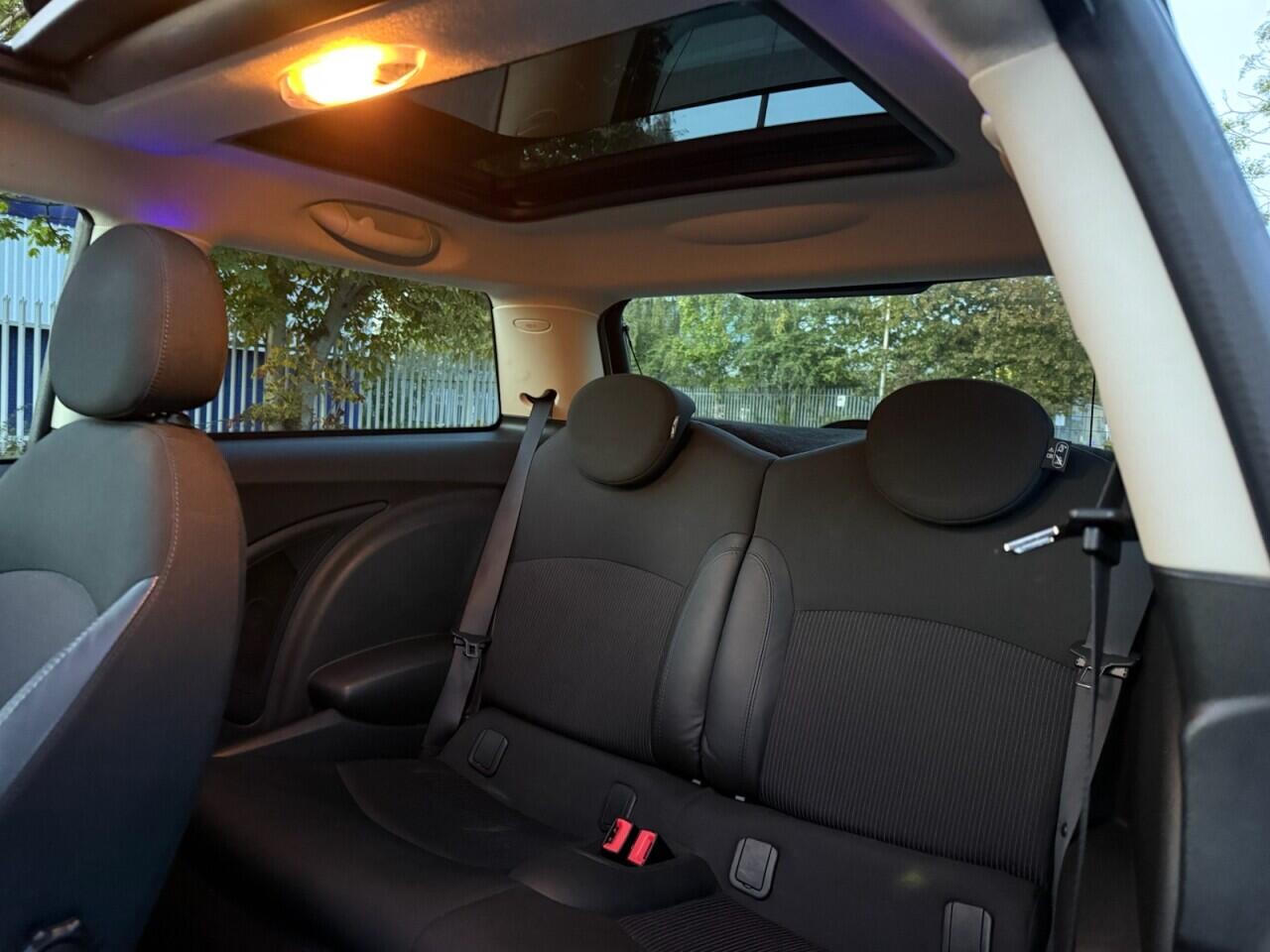 Mini Hatch view 19