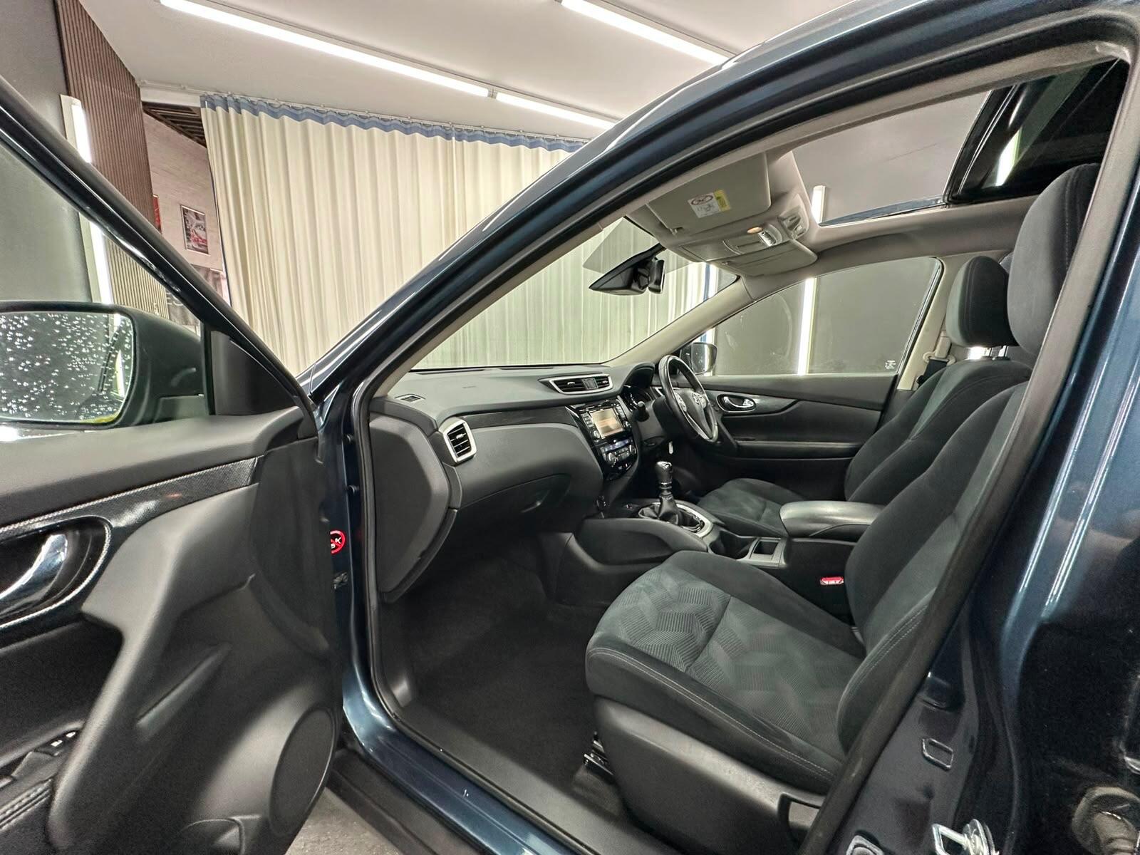 Nissan X-Trail view 30