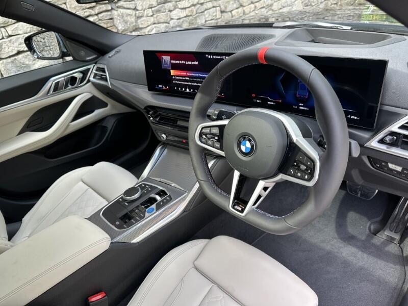 BMW i4 view 6