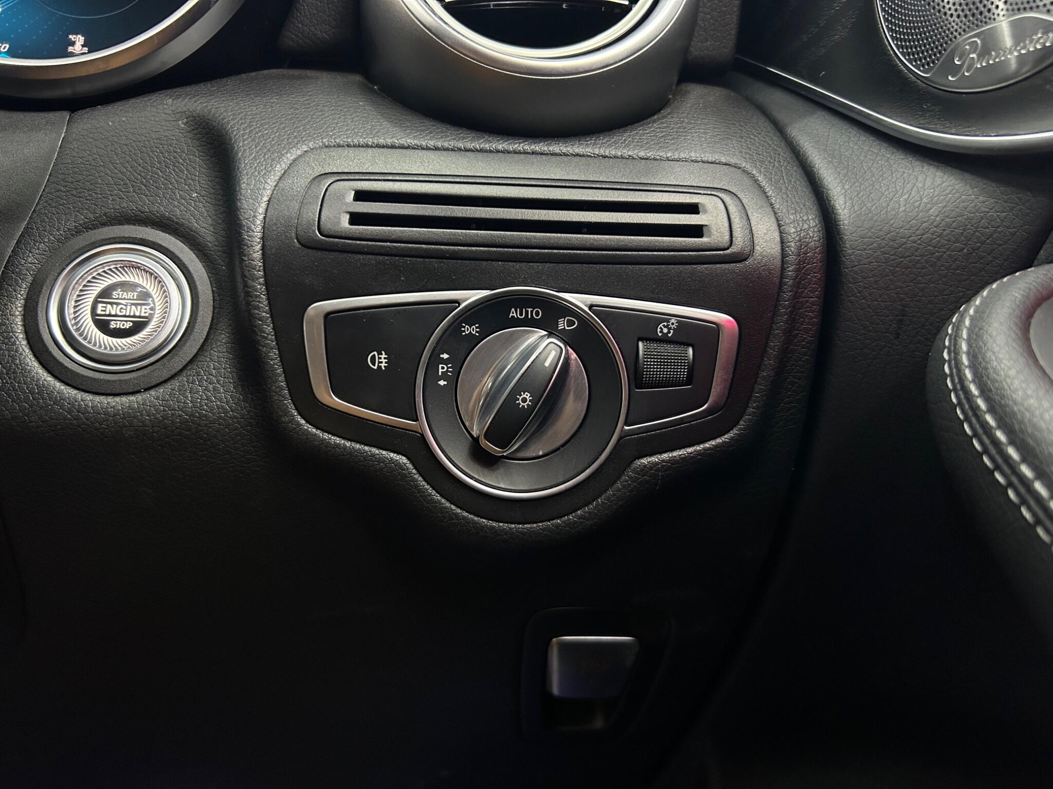 Mercedes-Benz GLC view 27