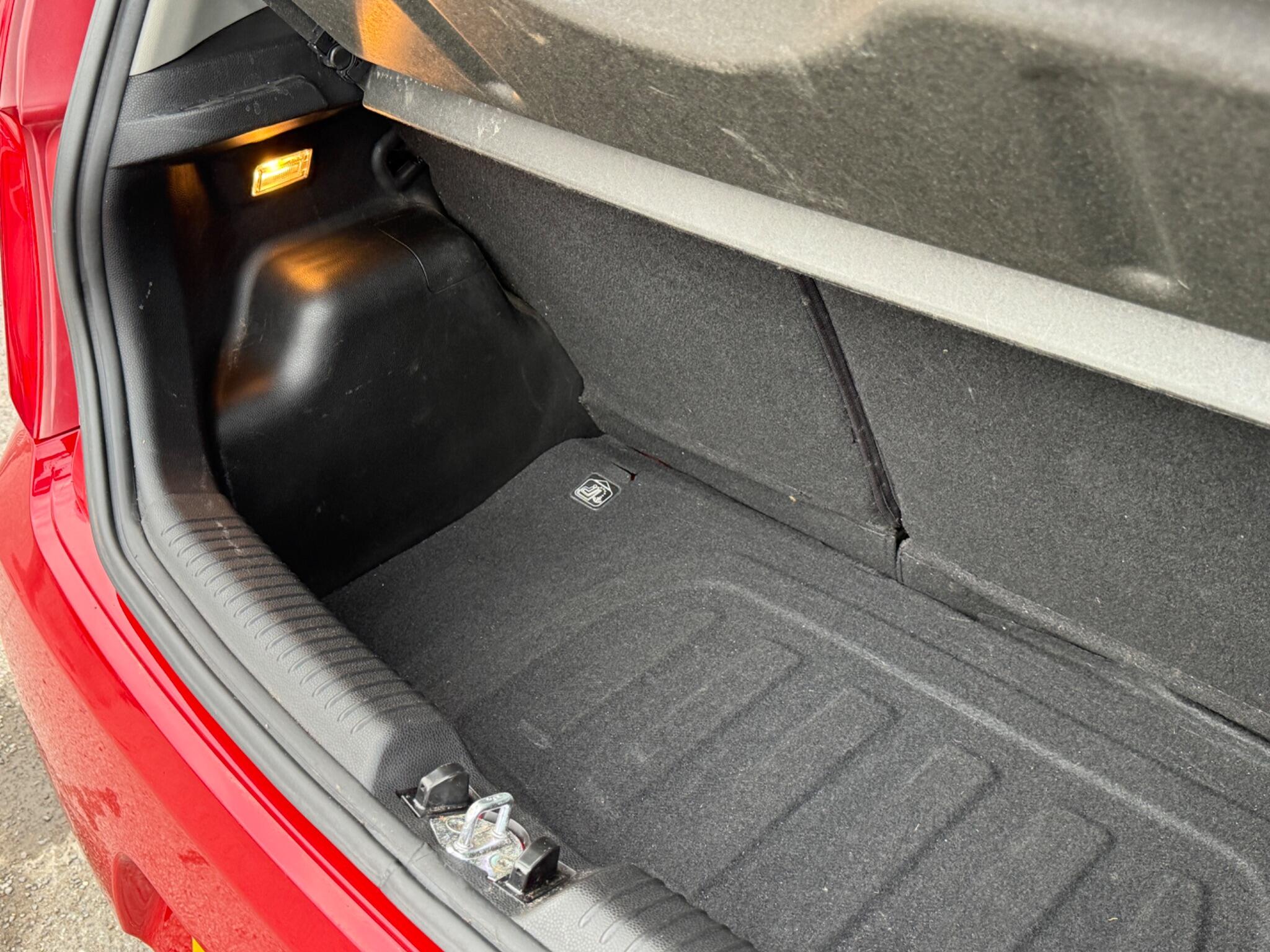 Kia Picanto - Image 35
