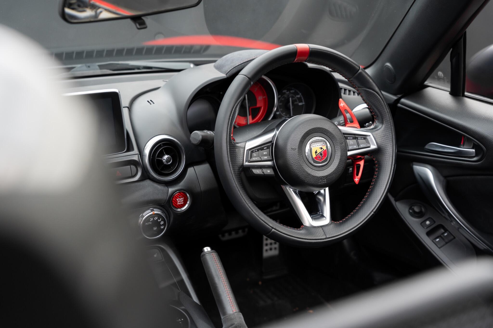Abarth 124 Spider view 19