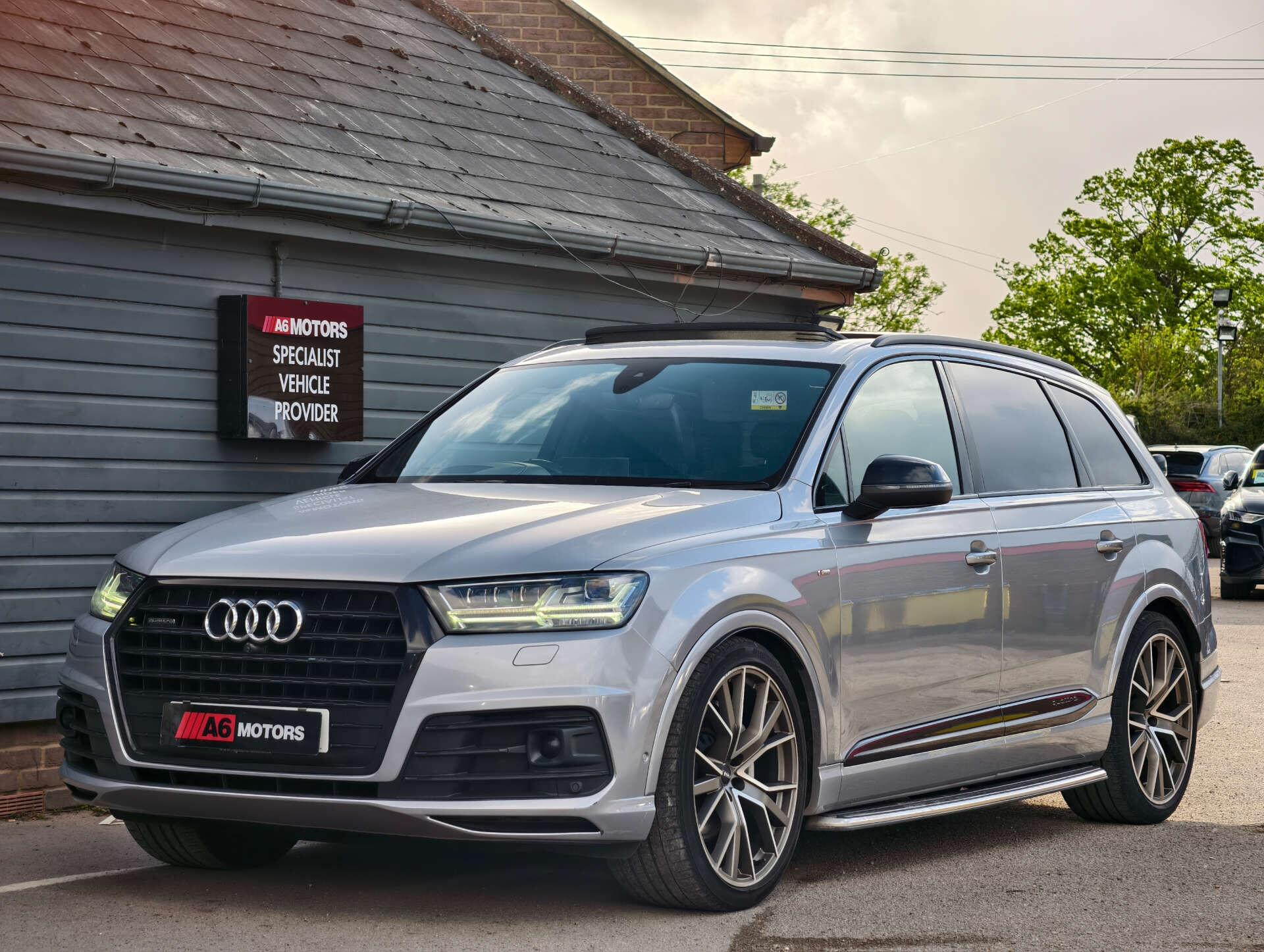 Audi Q7 view 21