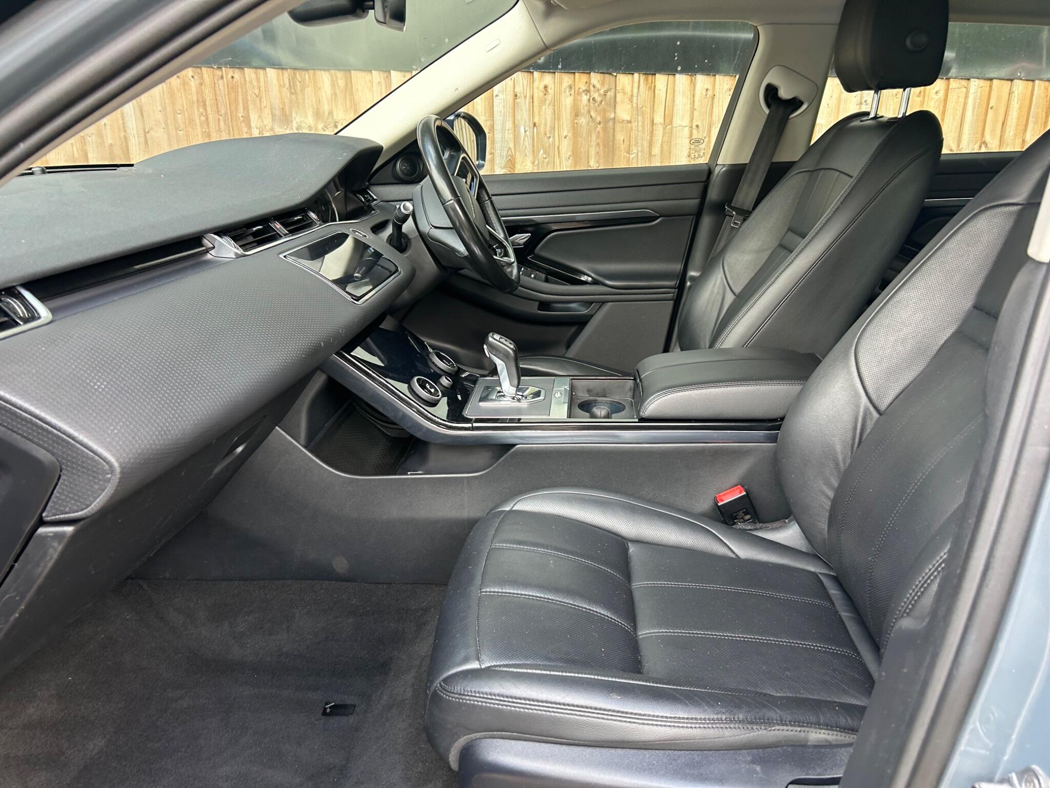 Land Rover Range Rover Evoque view 30