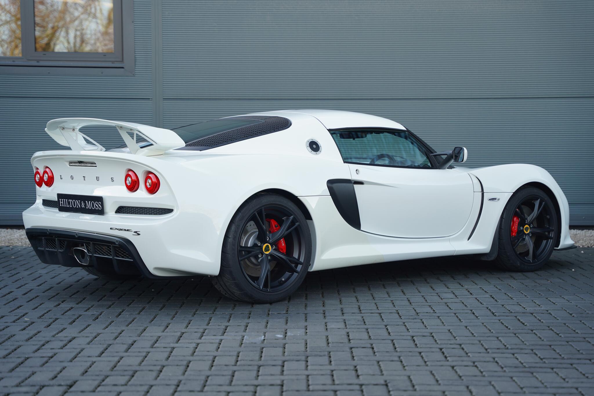 Lotus Exige view 5