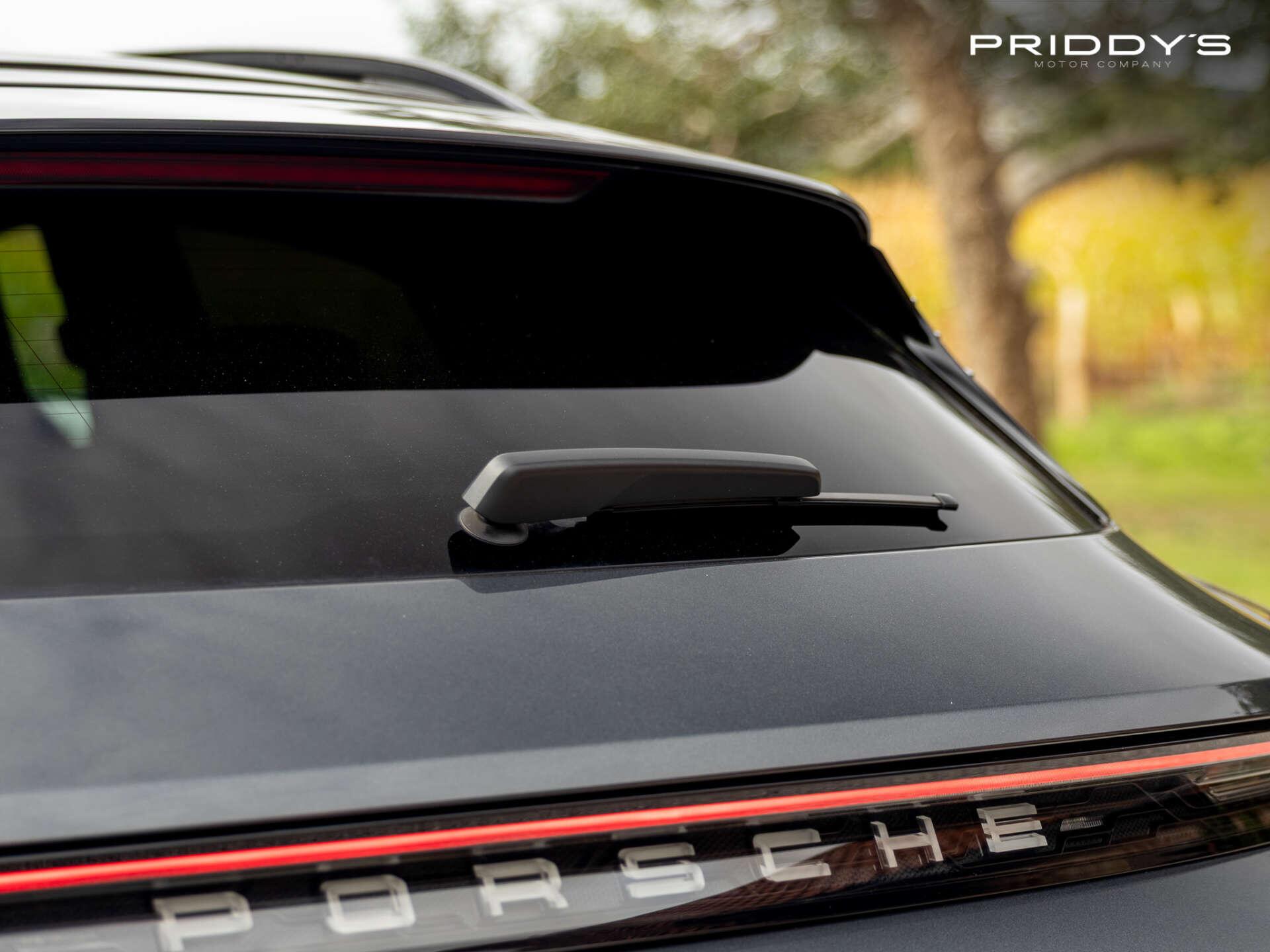 Porsche Taycan view 89