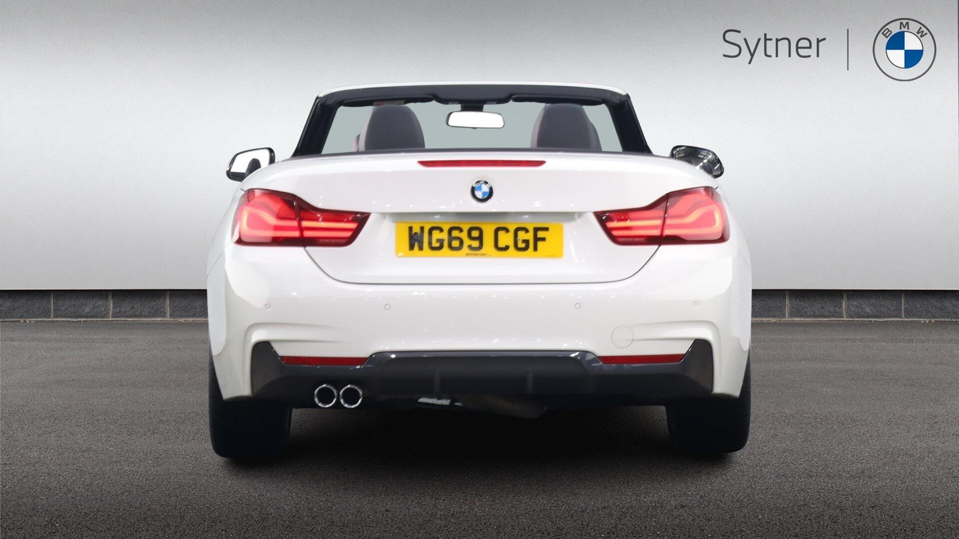 BMW 4 Series view 18