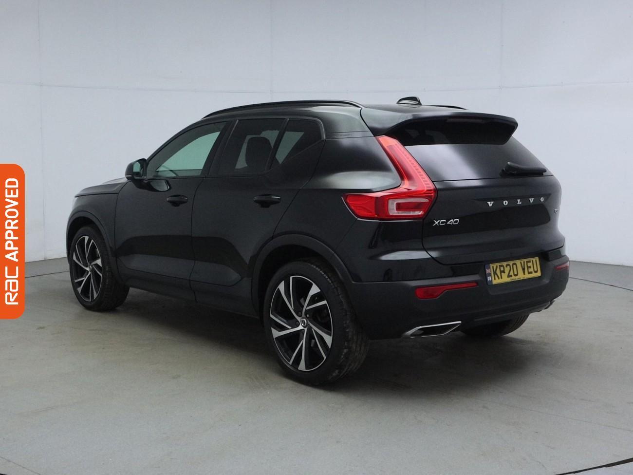 Volvo XC40 view 4