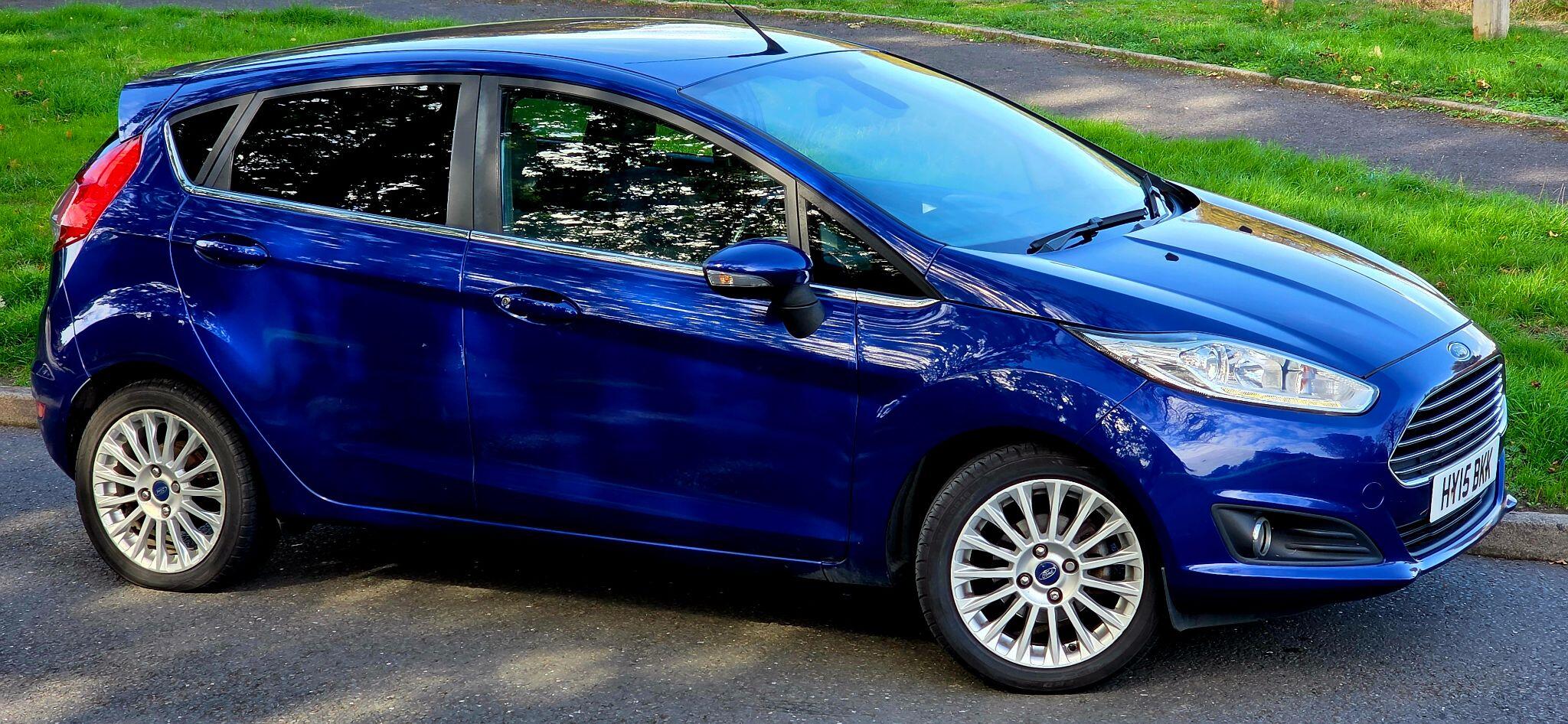 Ford Fiesta view 9