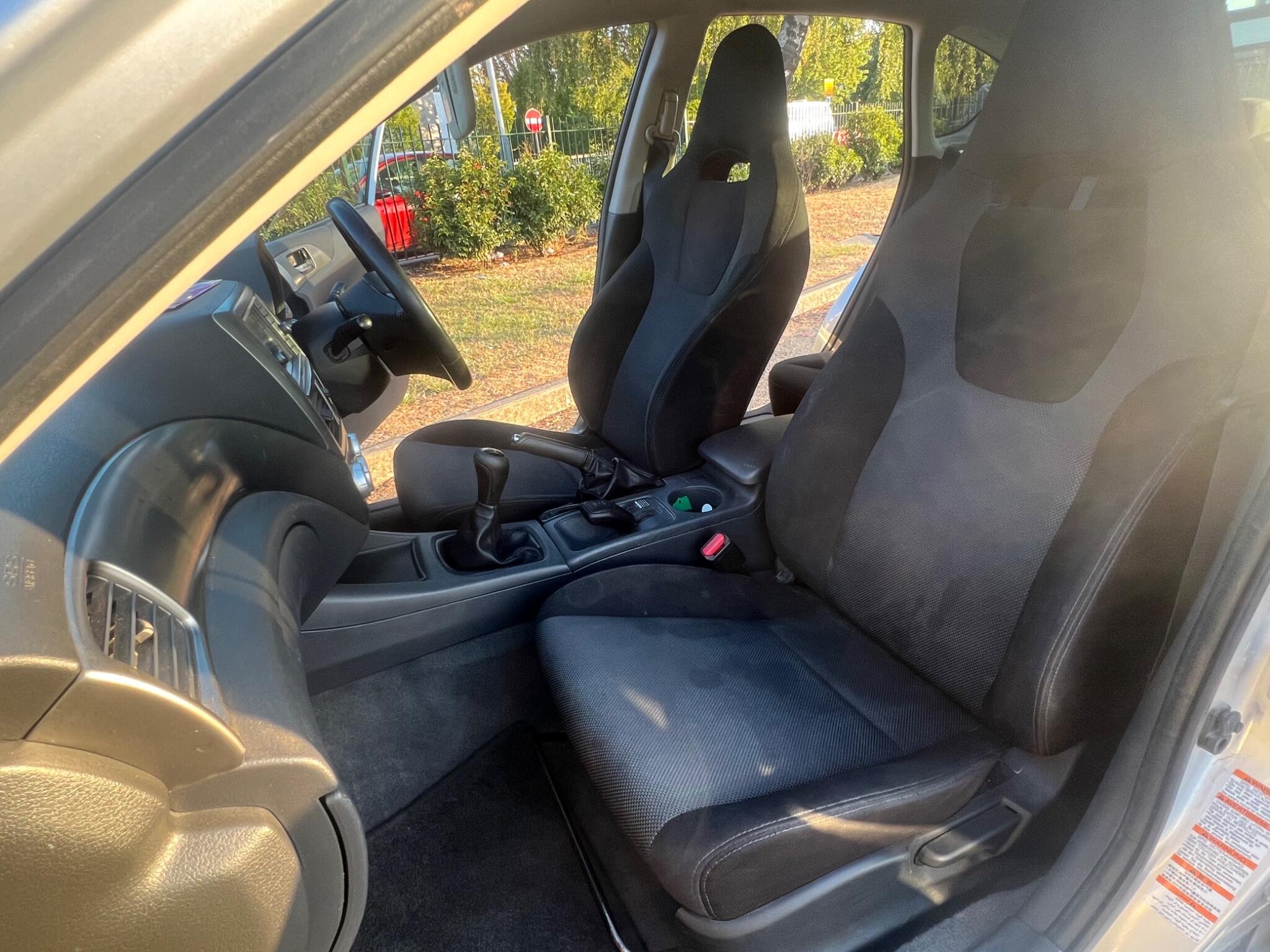 Subaru Impreza view 31