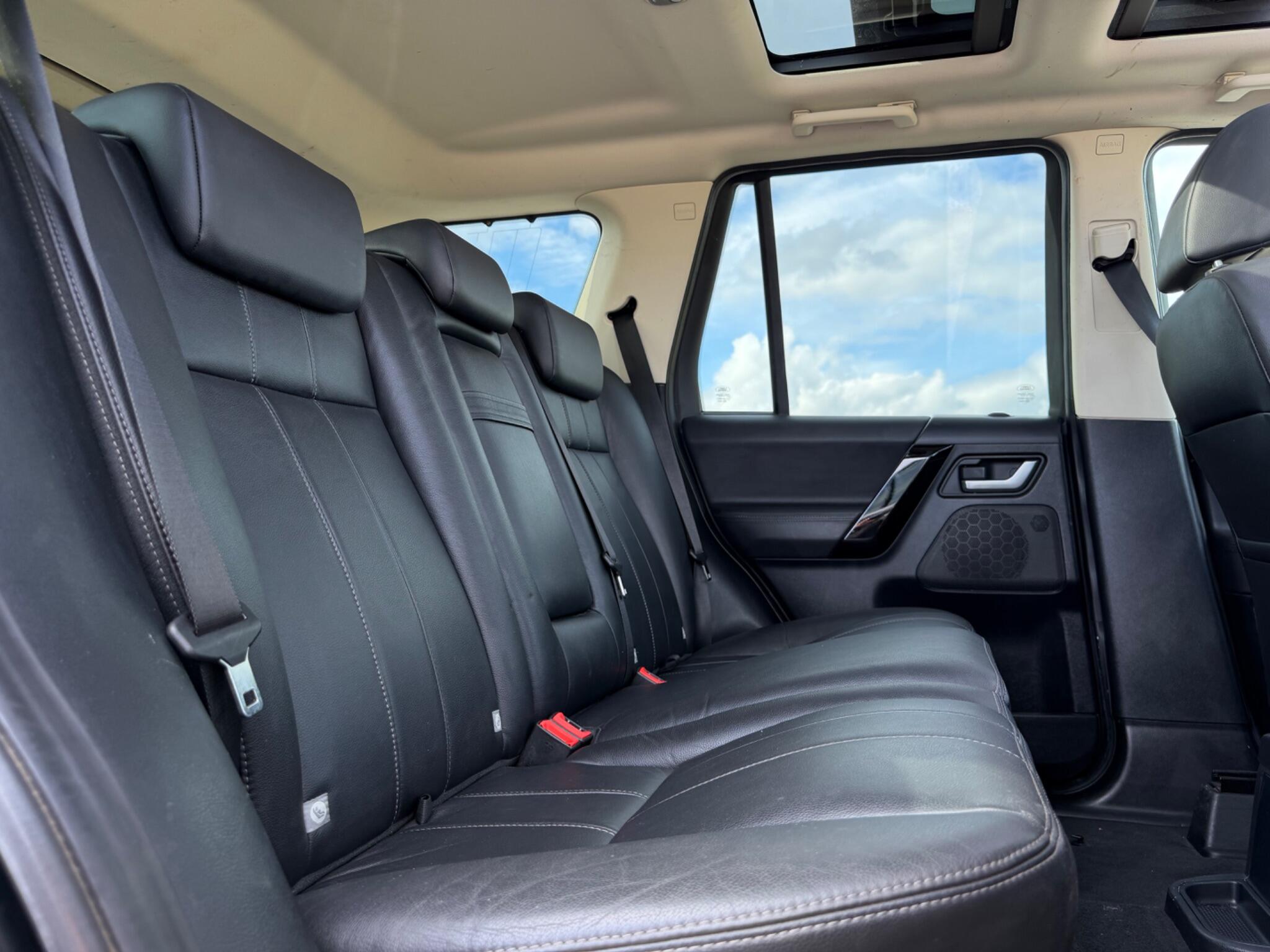 Land Rover Freelander view 21