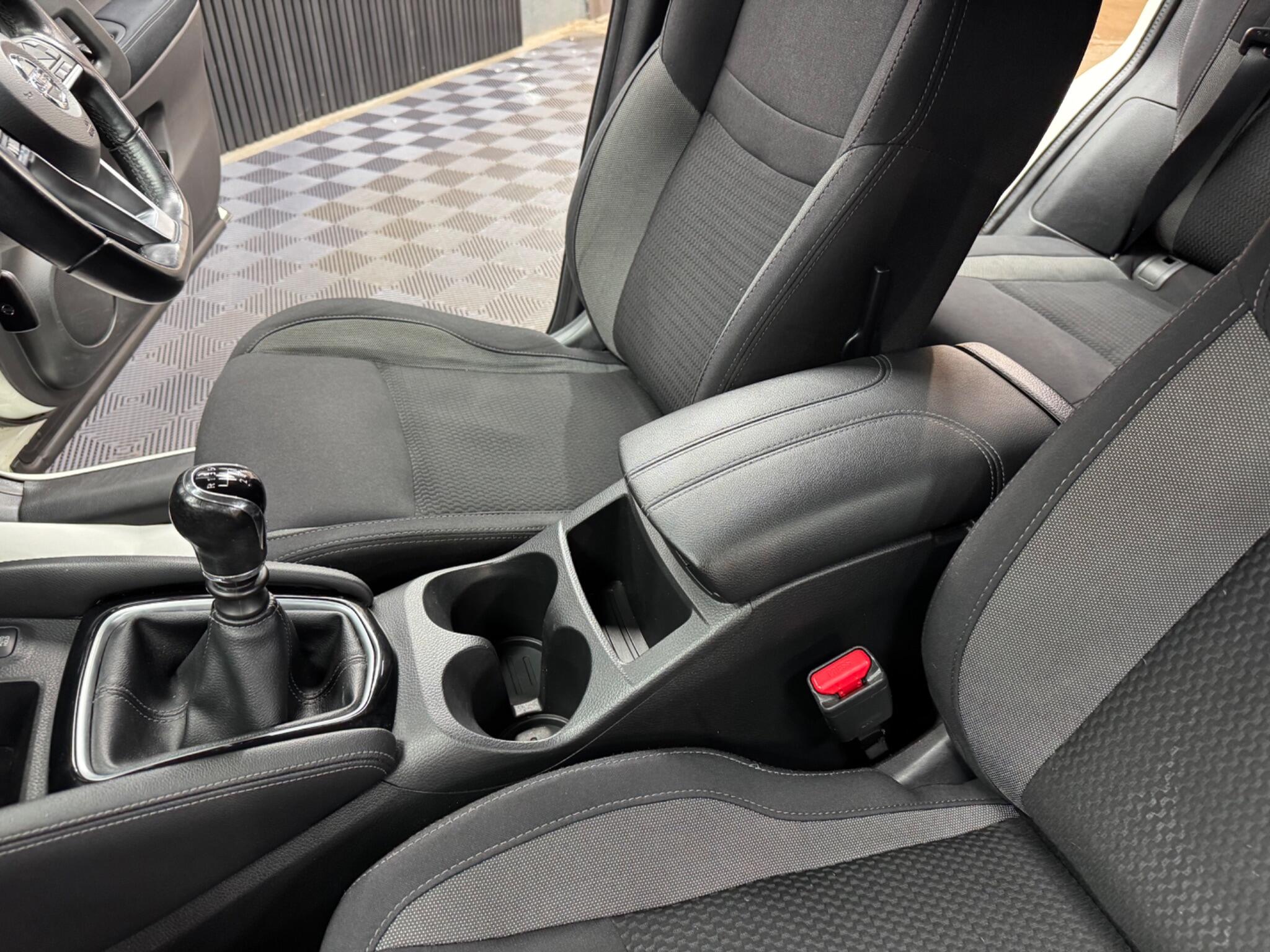 Nissan Qashqai view 43