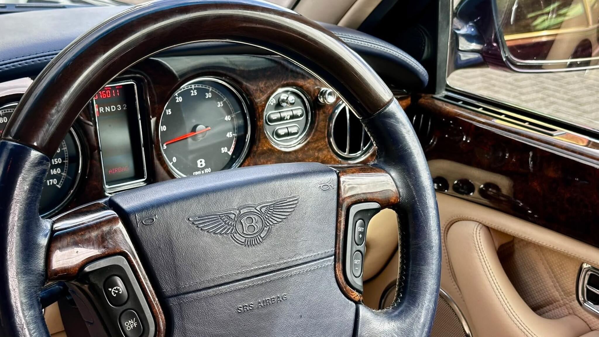 Bentley Arnage view 43