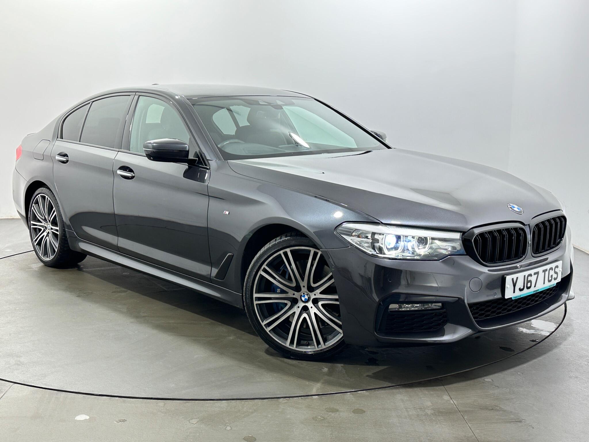 BMW 5 Series view 56