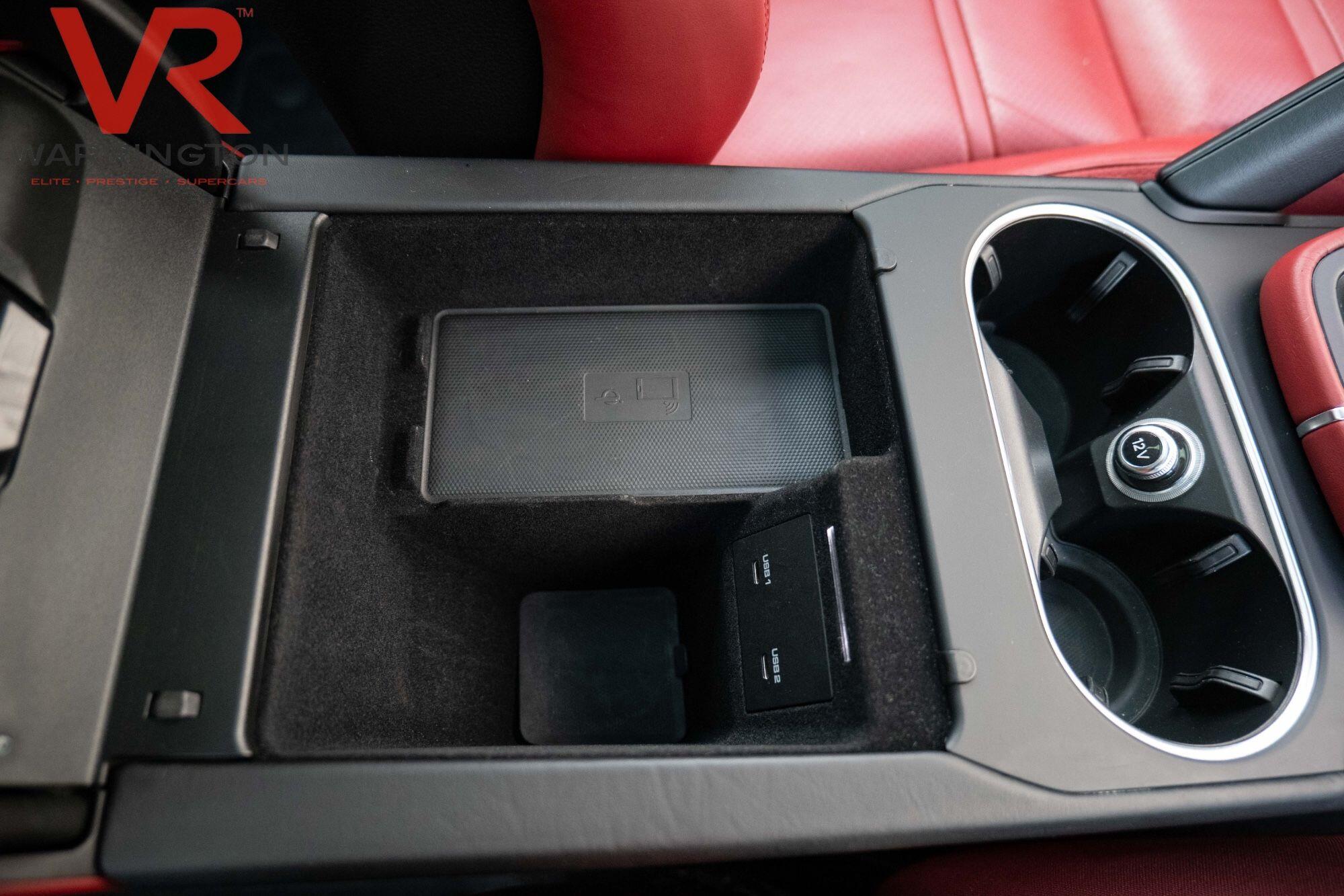 Porsche Cayenne view 30