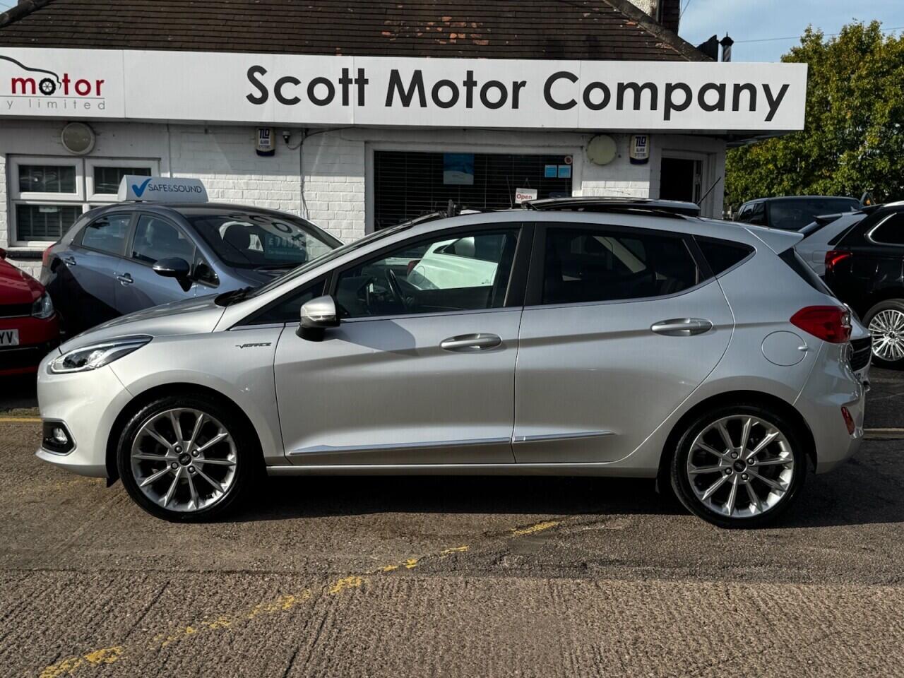 Ford Fiesta view 9