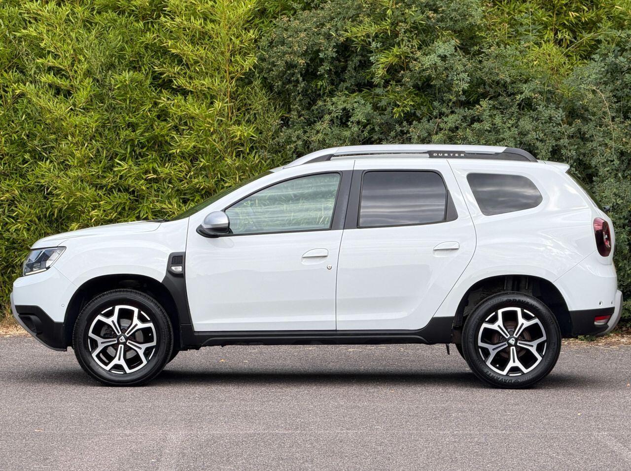 Dacia Duster view 4