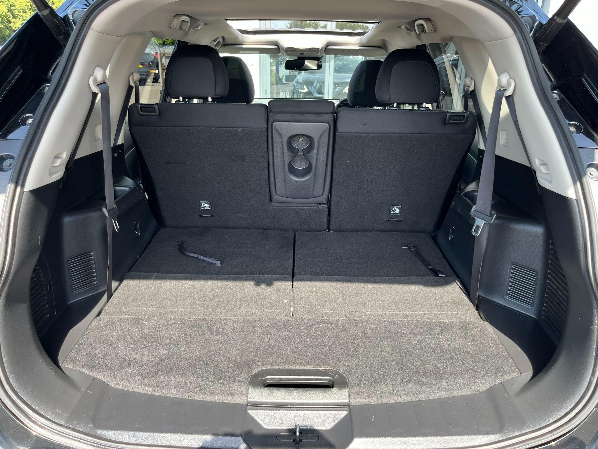 Nissan X-Trail view 46