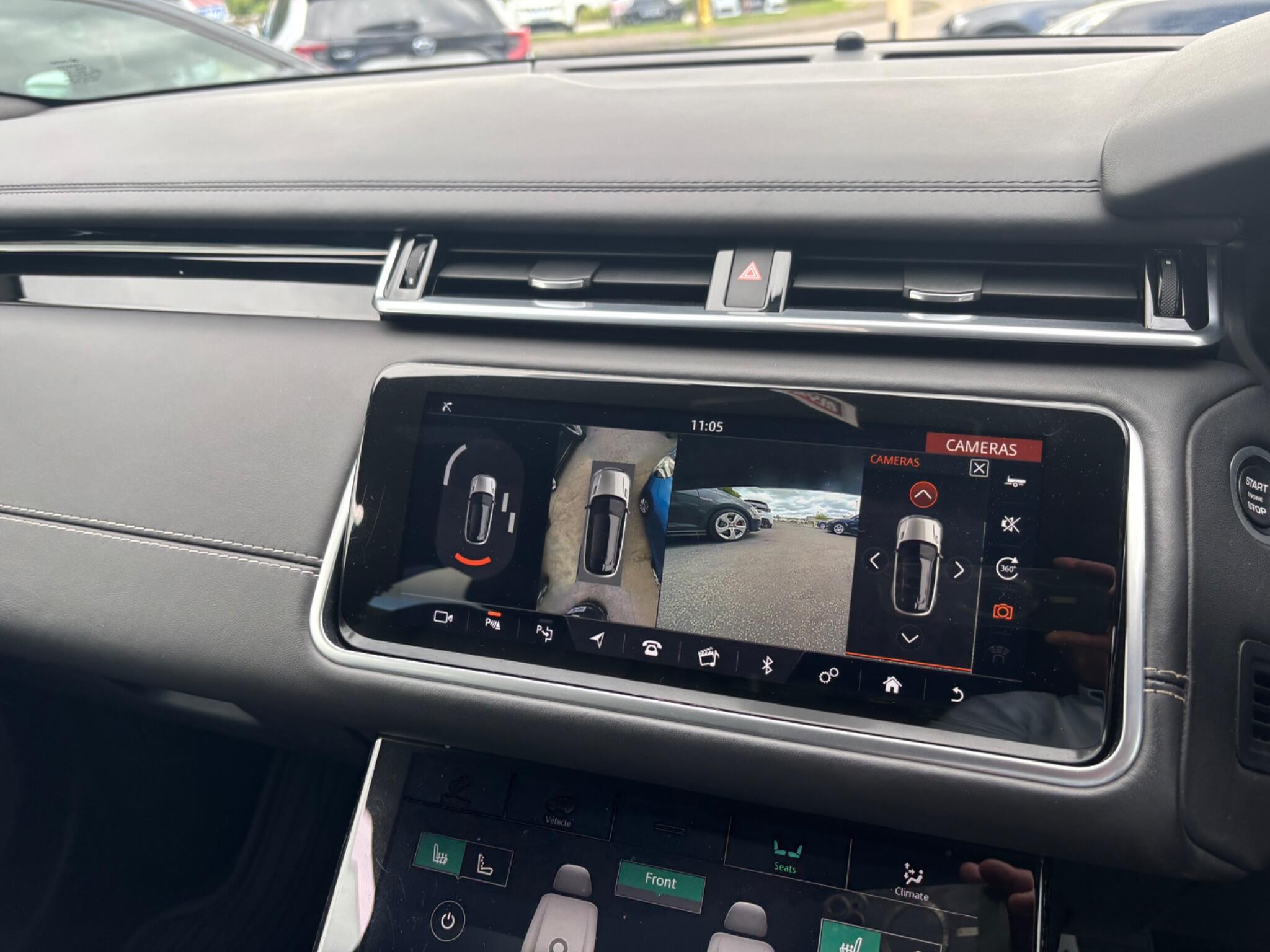 Land Rover Range Rover Velar view 25