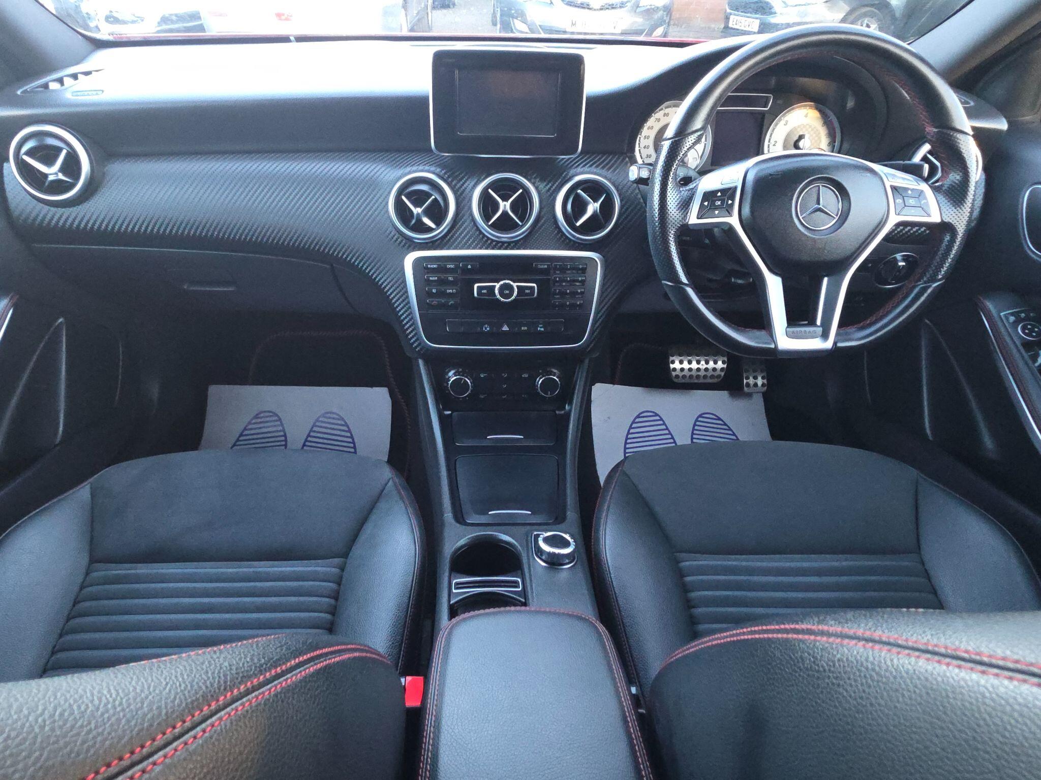 2015 Mercedes-Benz A Class image 16