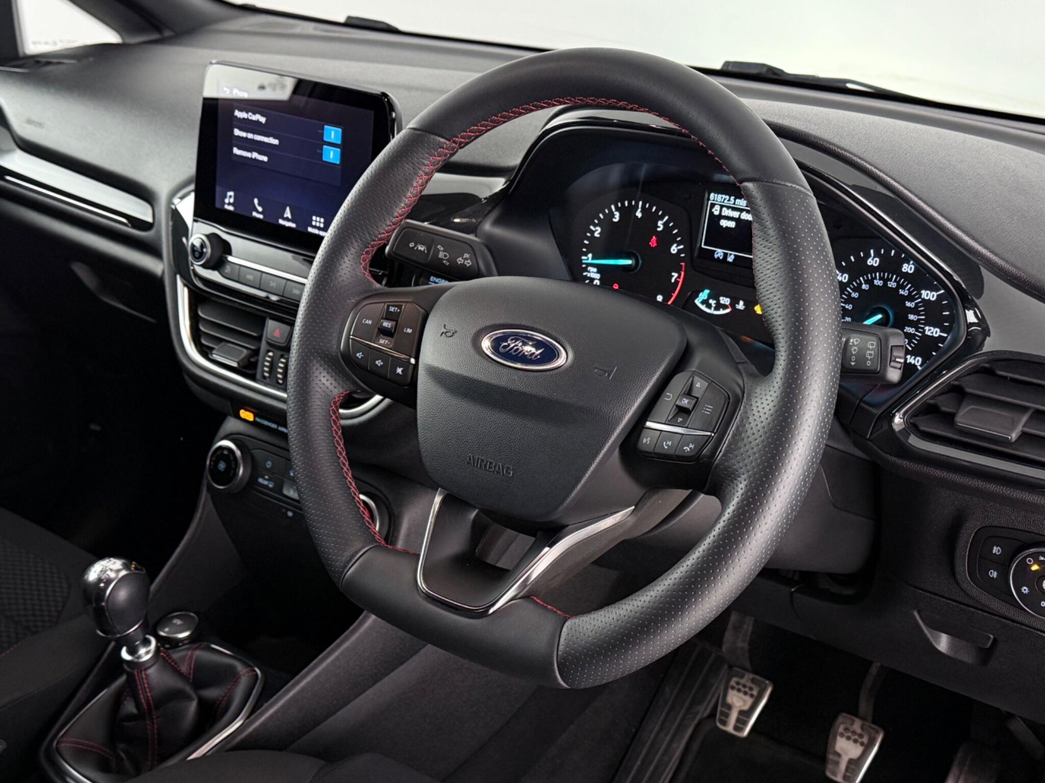 Ford Fiesta view 3